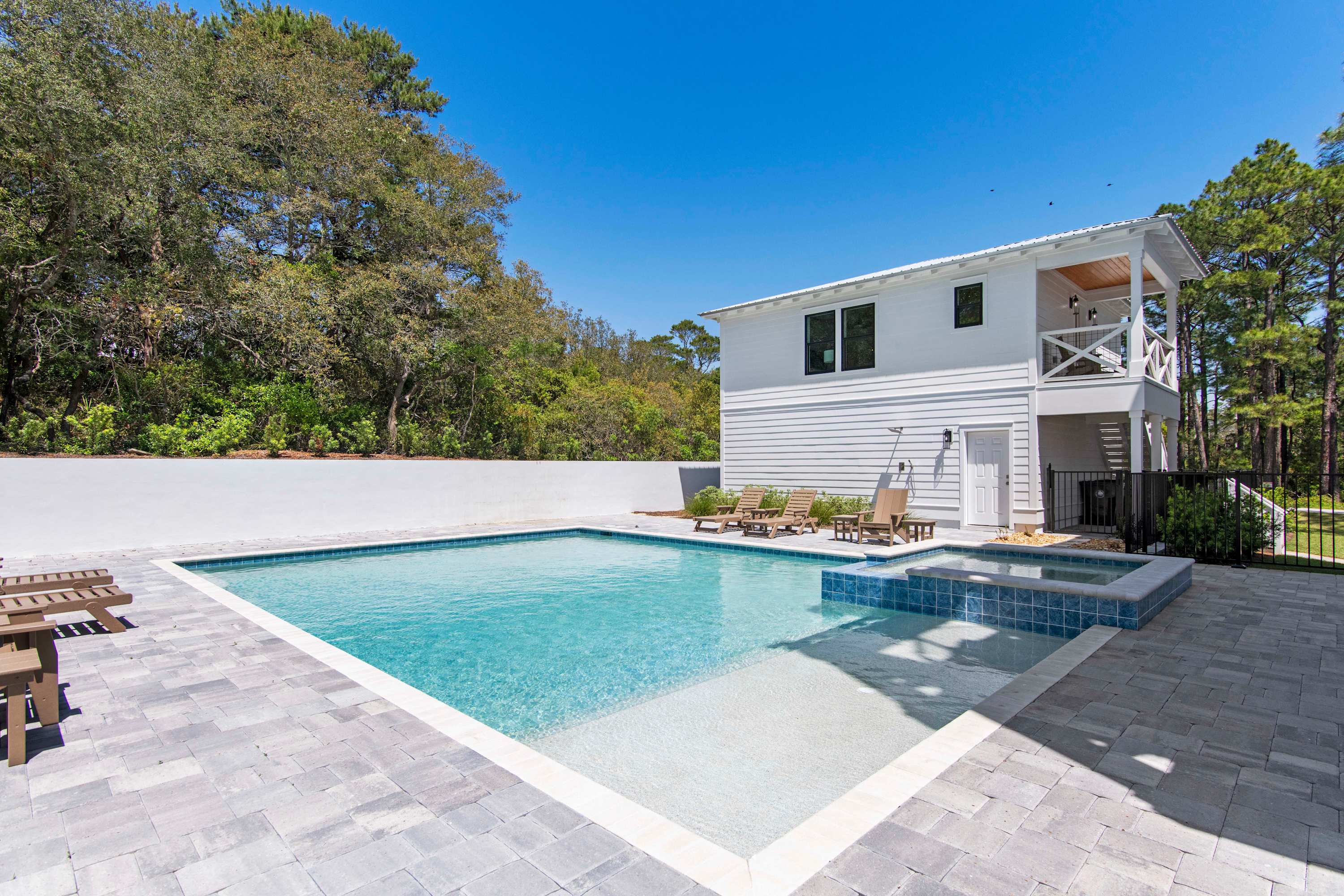 Waterfront, Pool, Rooftop Deck - The White Lotus