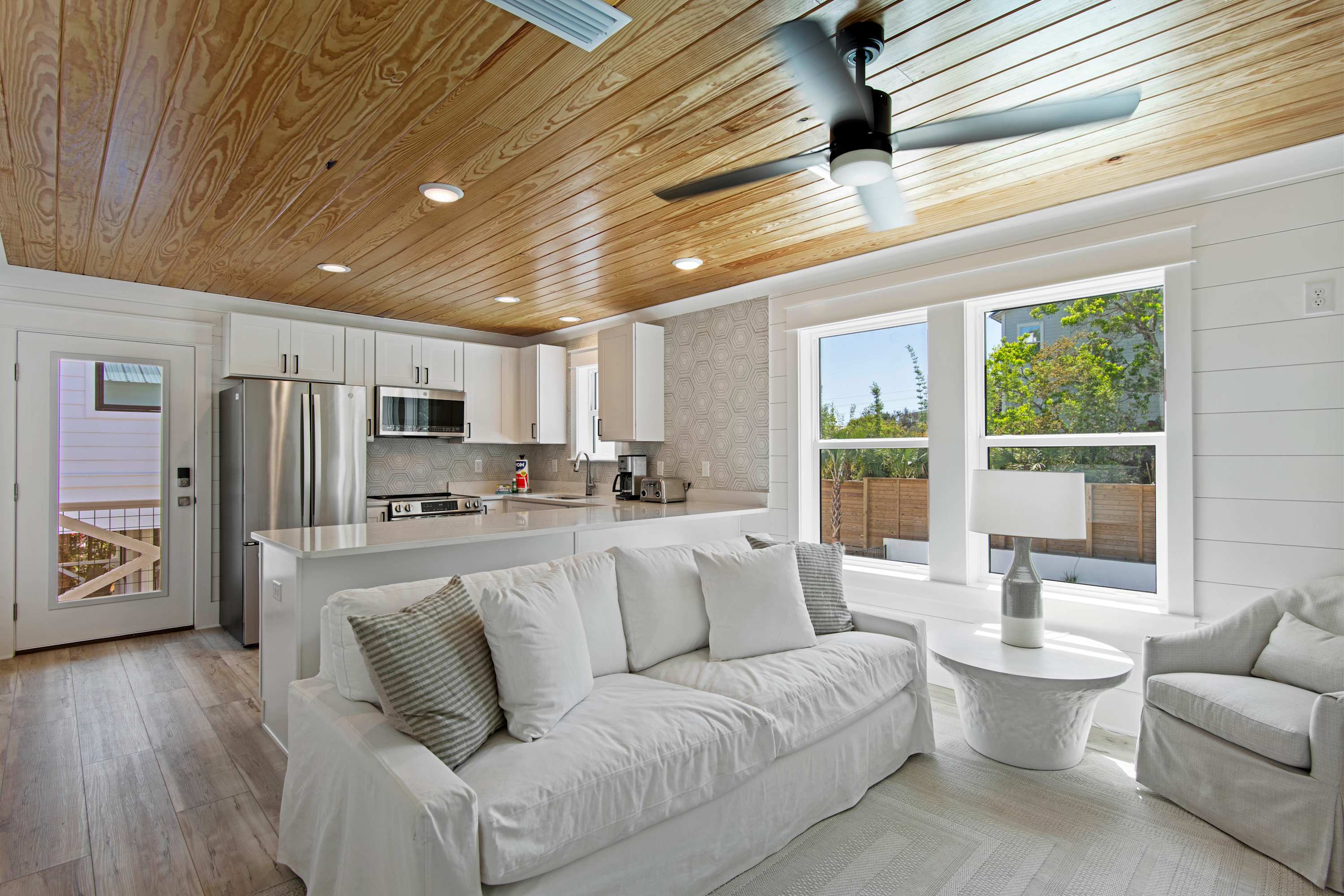 Waterfront, Pool, Rooftop Deck - The White Lotus