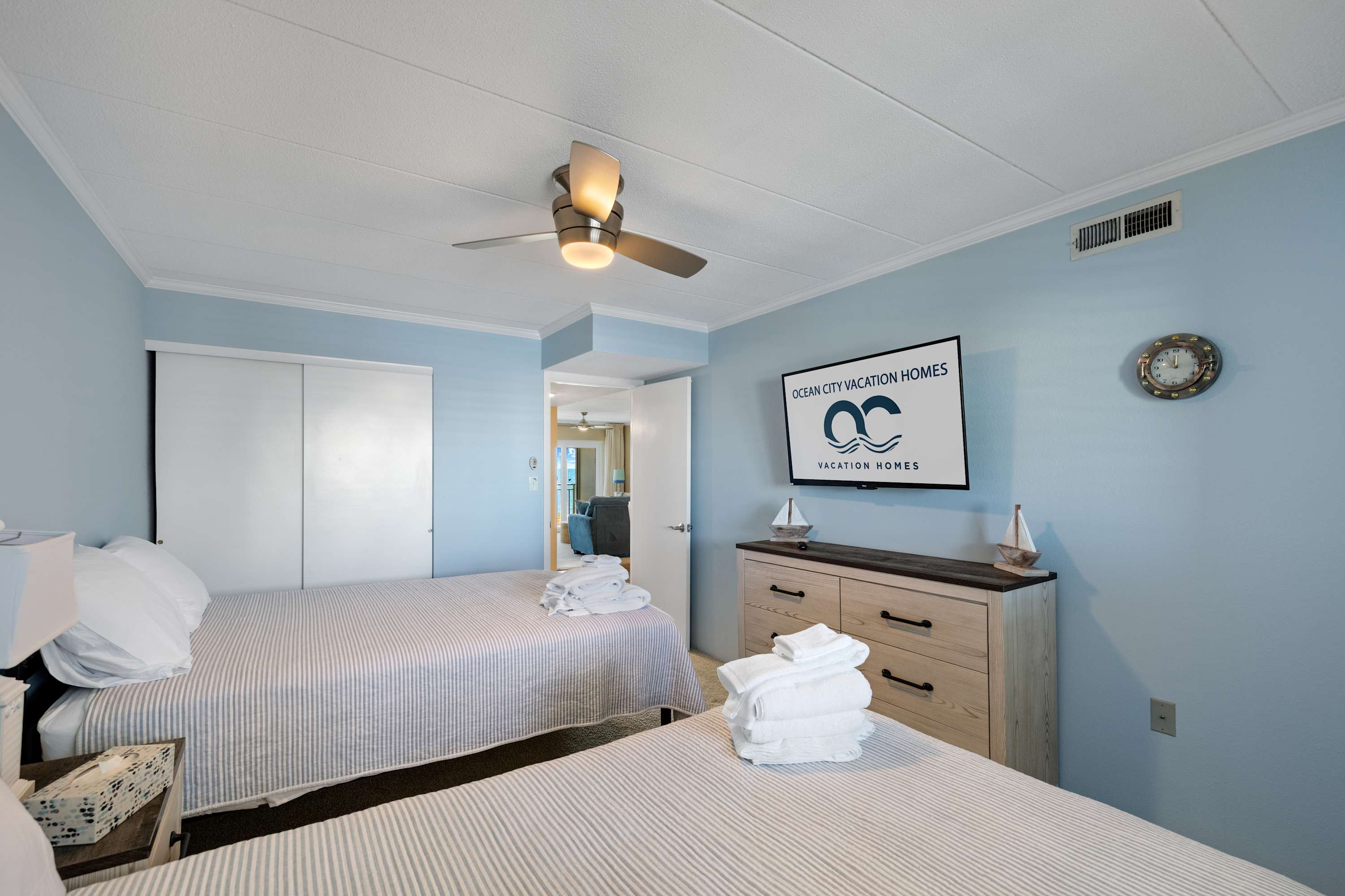 Salty Sands 2 204