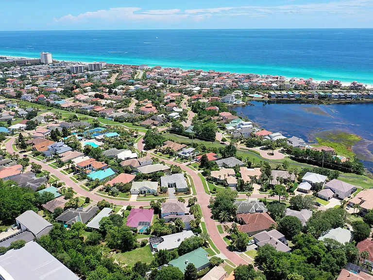 Destiny East Resort, LSV Included | Azure Bliss