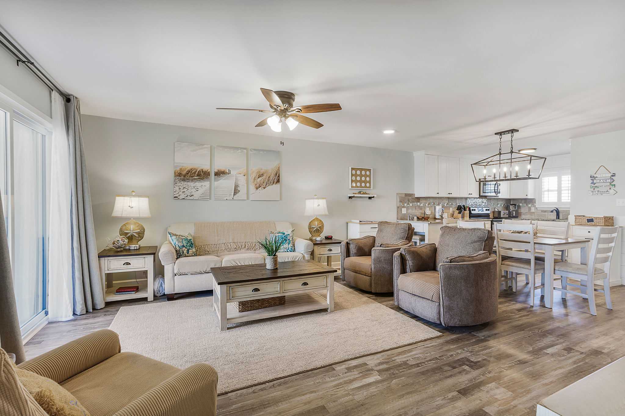 Gulf Shores Getaway: Lagoon front, Beach Access & Family Fun! Lagoon Landing 202 — Gulf Shores, AL — vacation rental