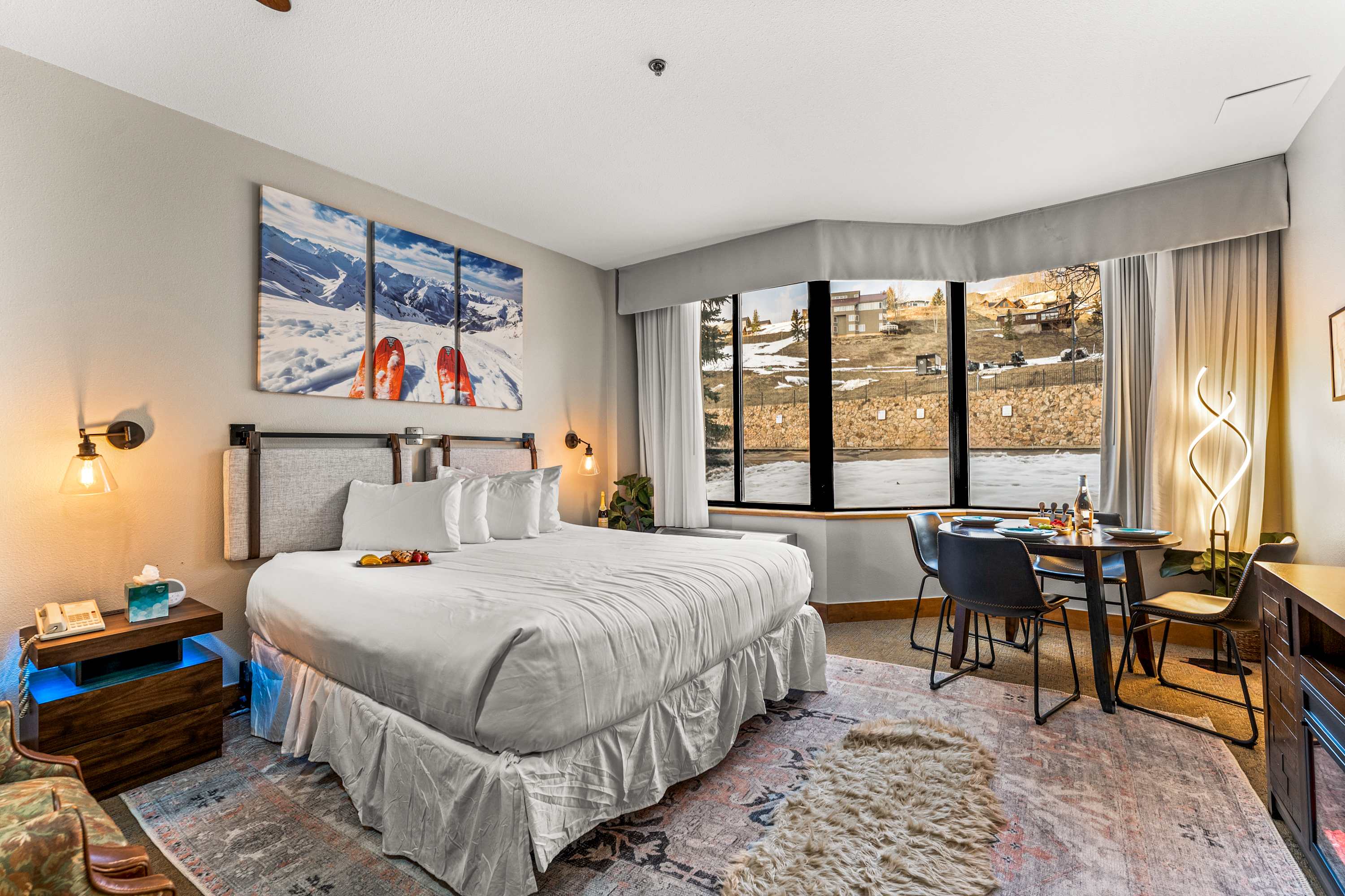 Studio at Grand Lodge, Hot Tub, Pool, Pet Friendly — Crested Butte, CO — vacation rental