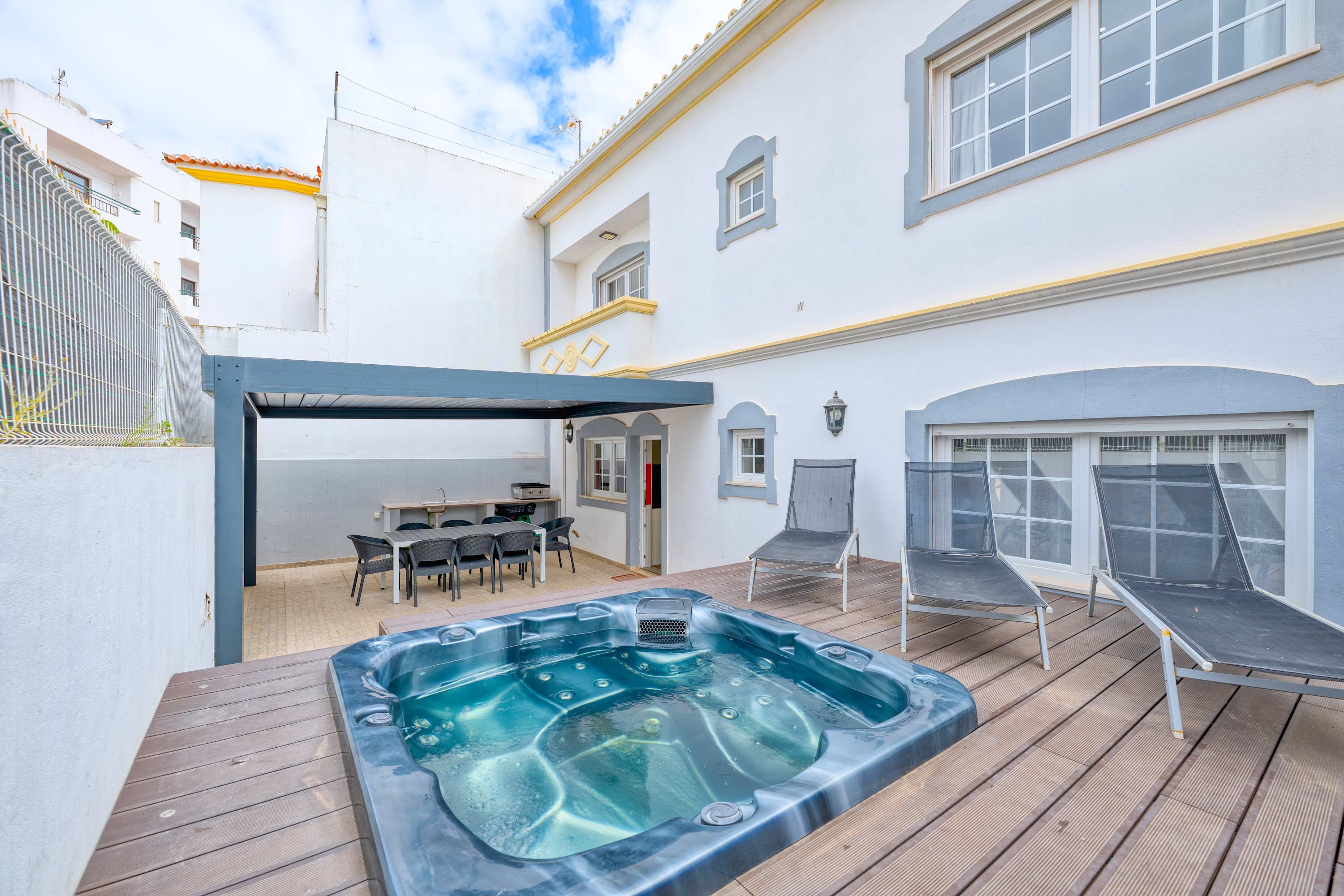 !!! Modern Villa 200m from beach with sea view & SPA !!! — Albufeira, Faro — vacation rental