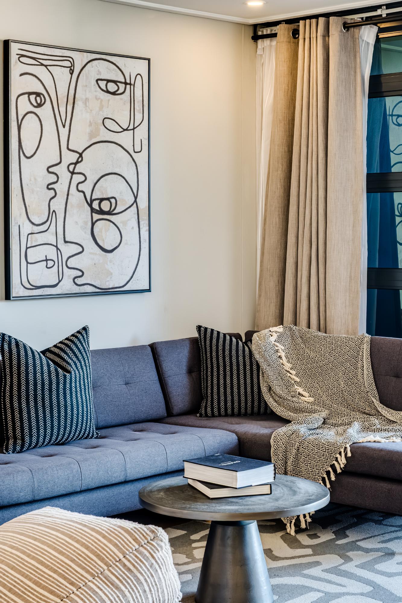 Modern Central Secure Cape Town 2bed Bantry Suite 7