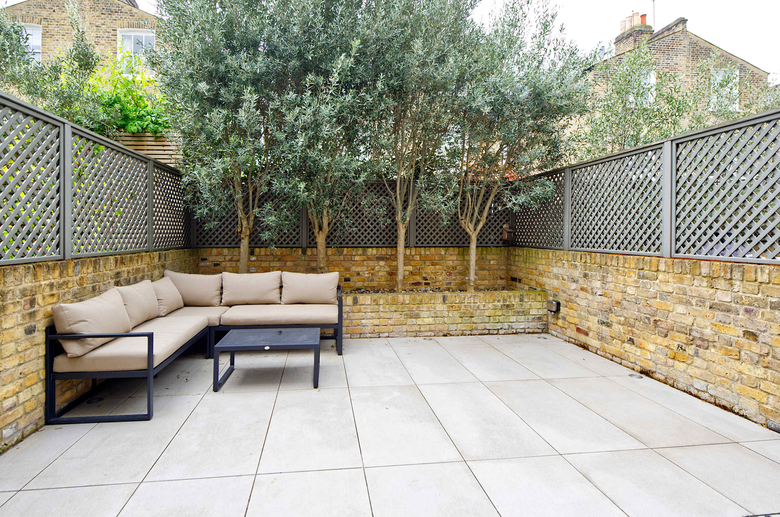 Elegant 4 Bedroom House - Clapham in Hambalt Road 96 SW4 9EJ - Property image 24 - VivreStays