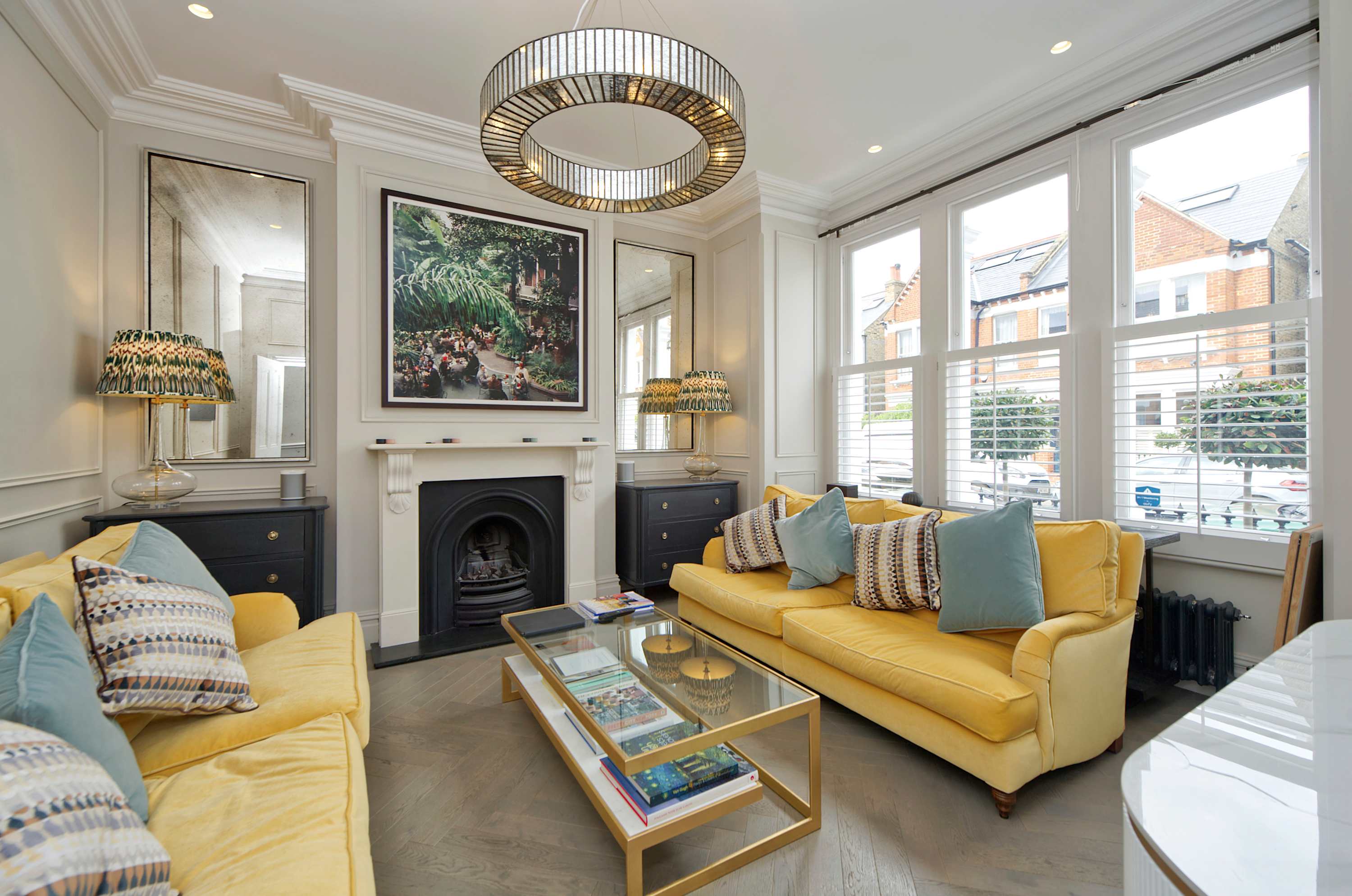 Elegant 4 Bedroom House - Clapham in Hambalt Road 96 SW4 9EJ - Property image 17 - VivreStays
