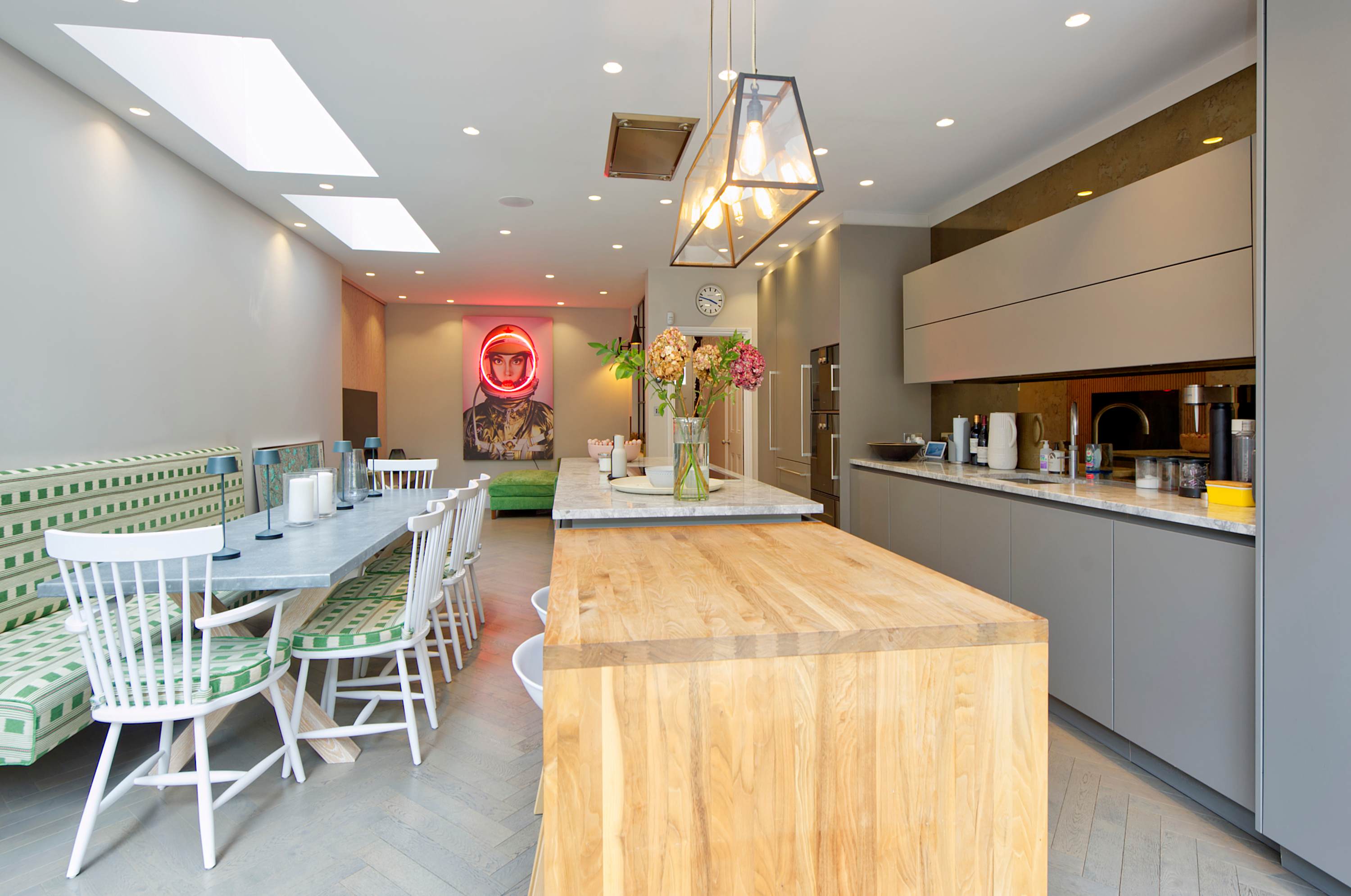 Elegant 4 Bedroom House - Clapham in Hambalt Road 96 SW4 9EJ - Property image 23 - VivreStays