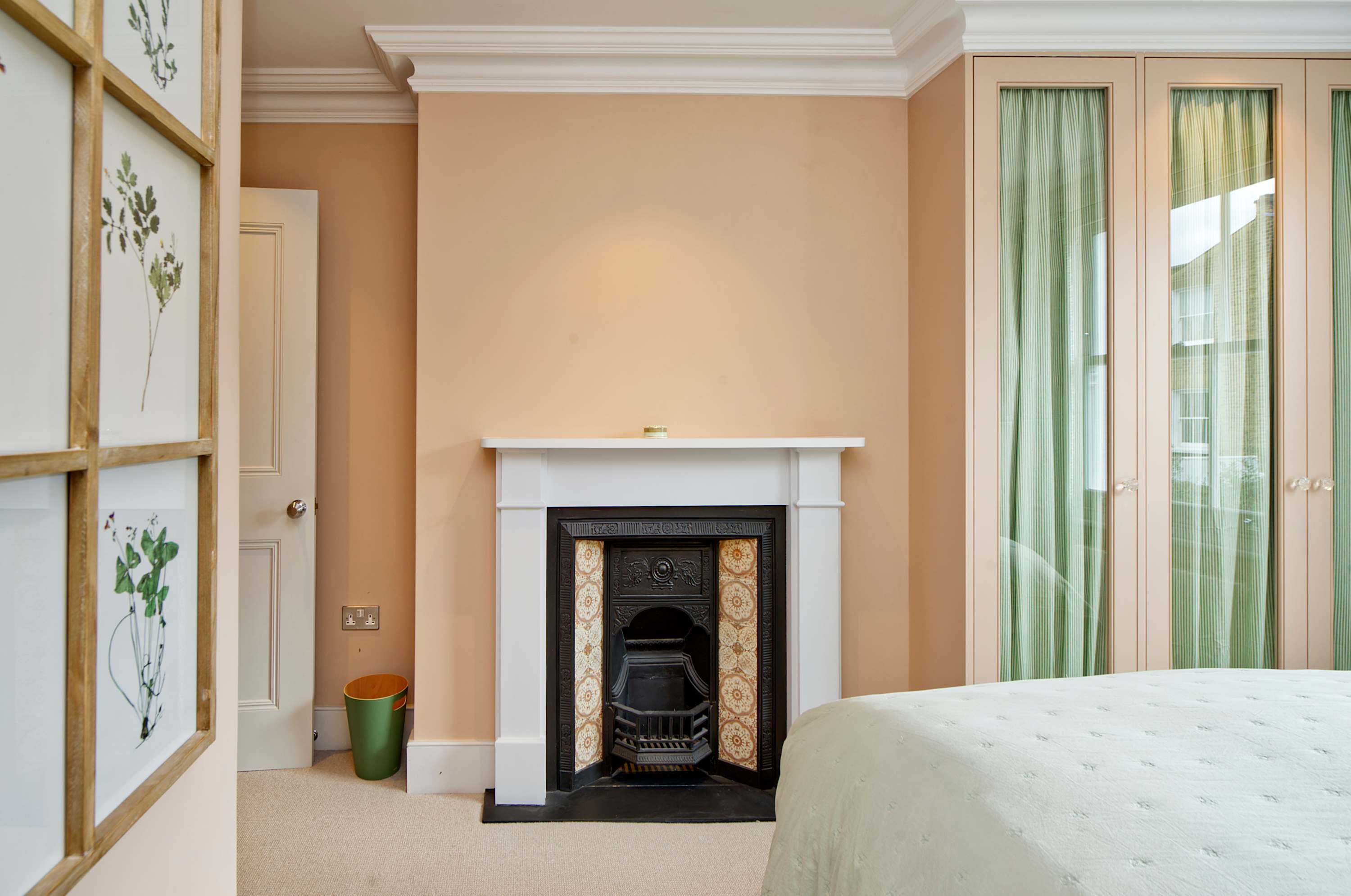 Elegant 4 Bedroom House - Clapham in Hambalt Road 96 SW4 9EJ - Property image 19 - VivreStays