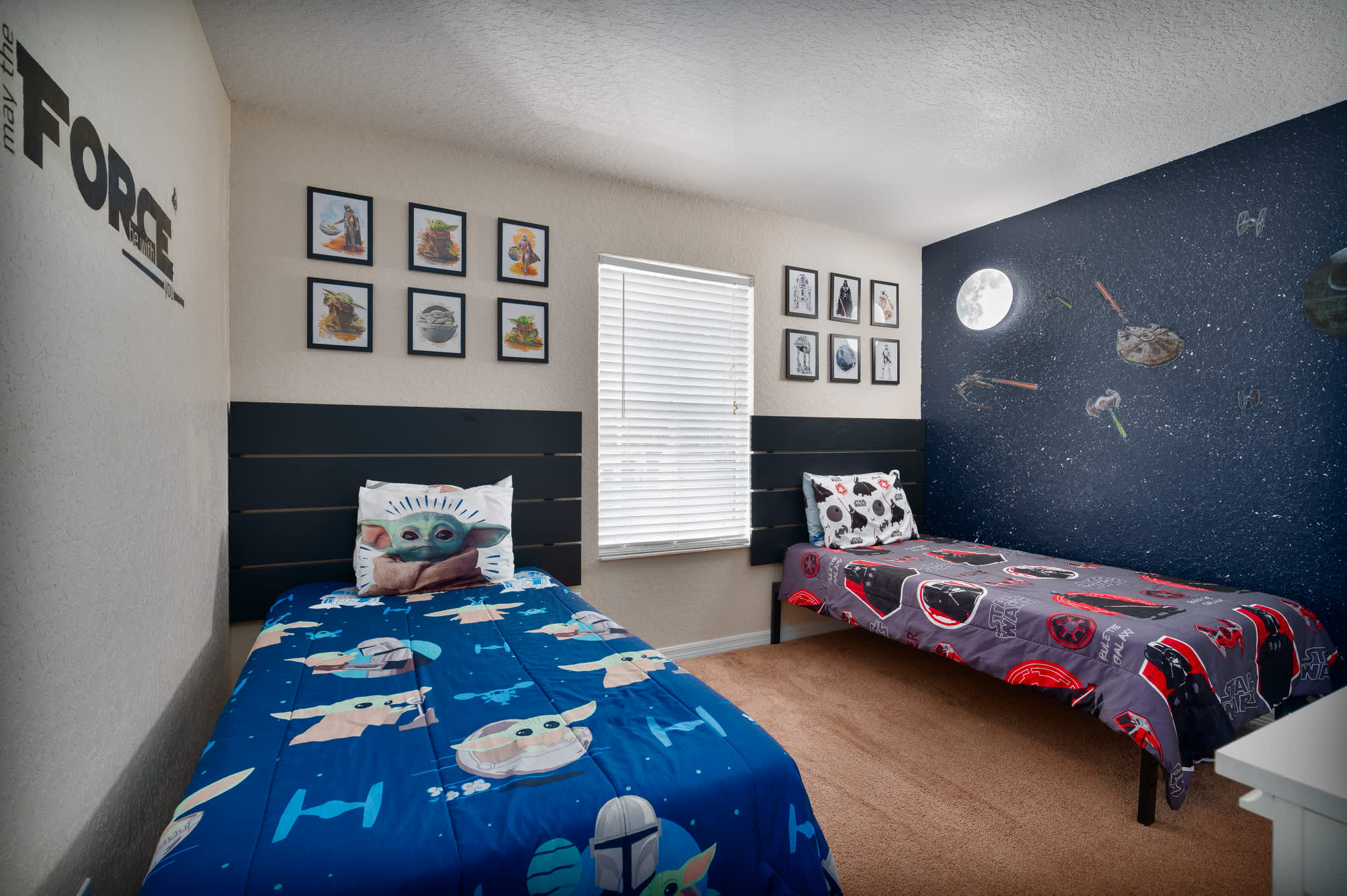 Townhouse w/pool slide & lazy river at Regal Palm