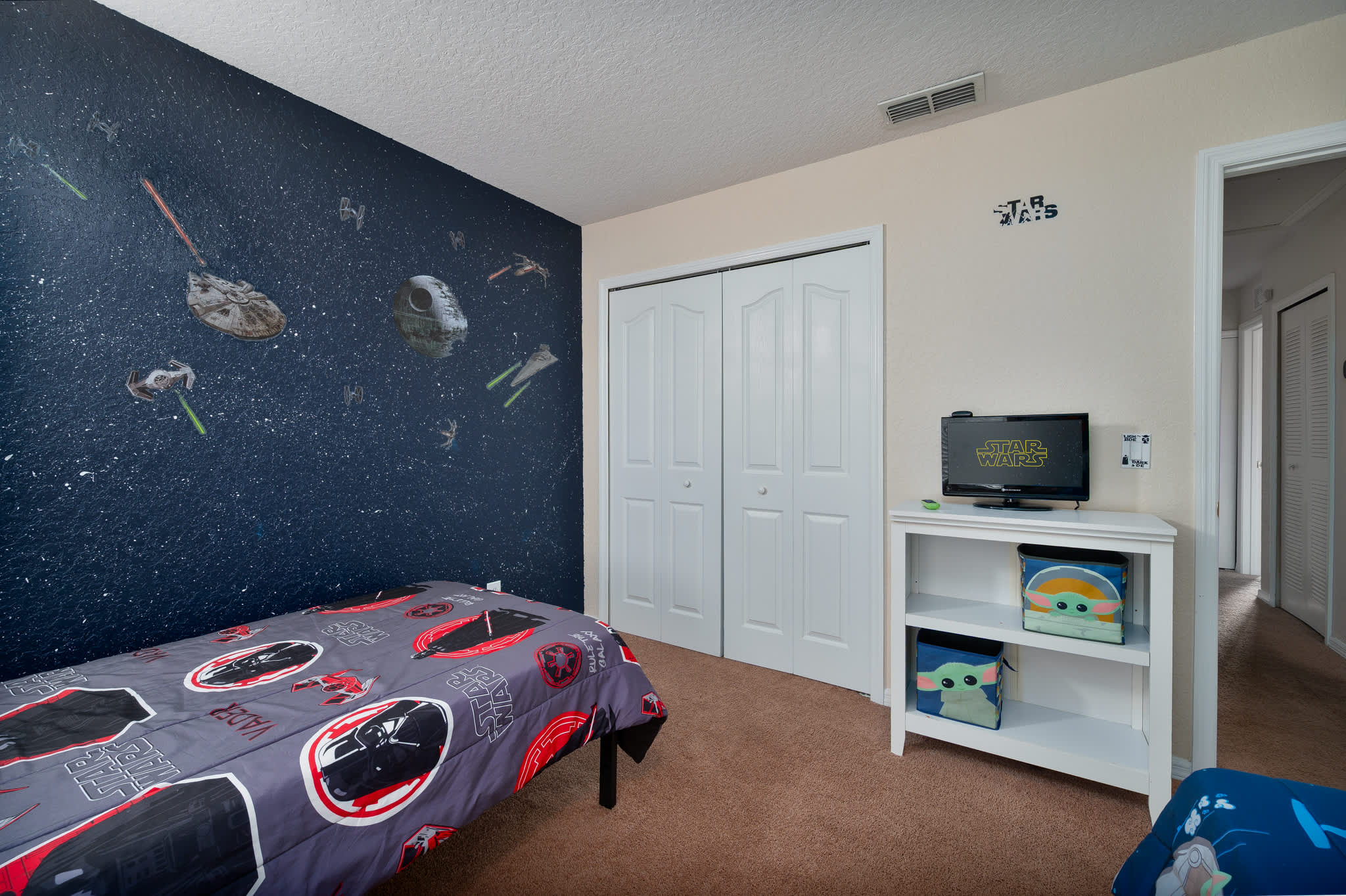 Townhouse w/pool slide & lazy river at Regal Palm