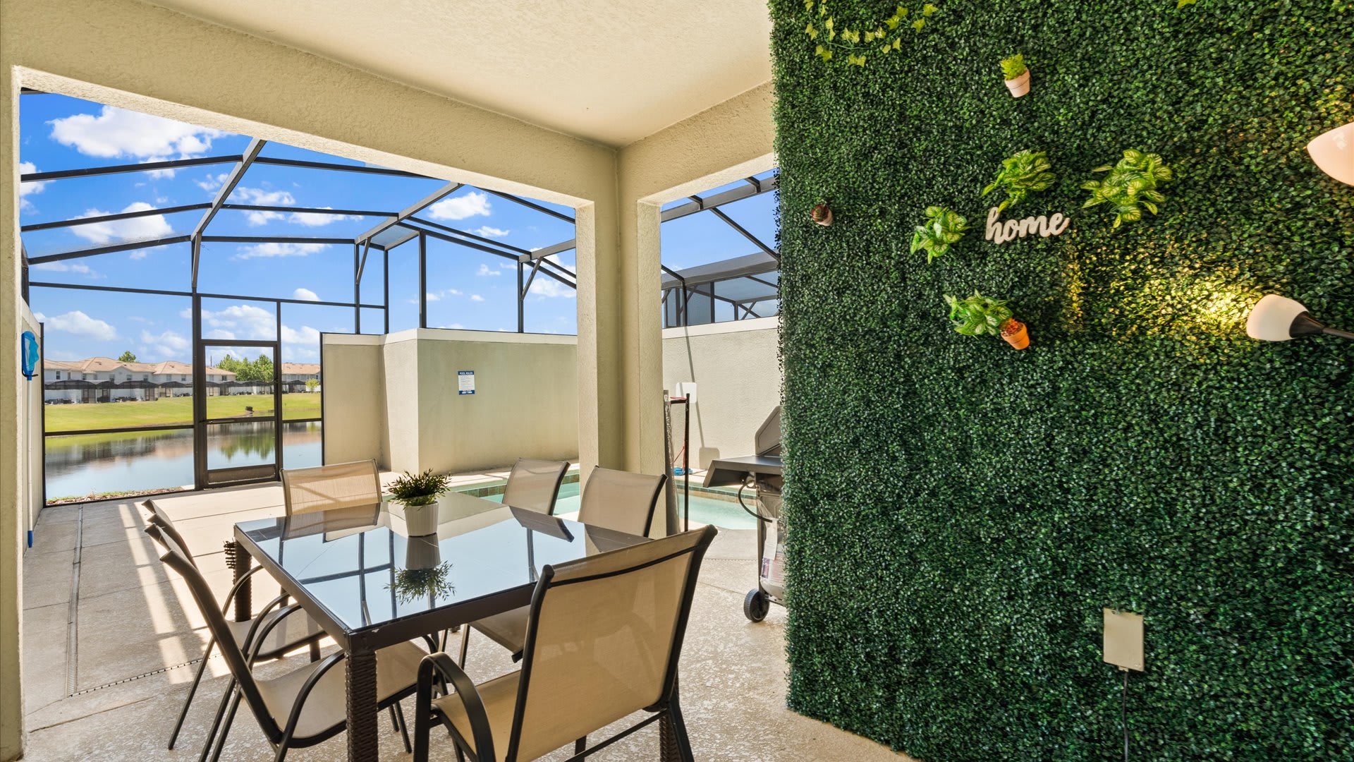 Upstay Family Friendly 4BR Townhouse w Pool BBQ 4