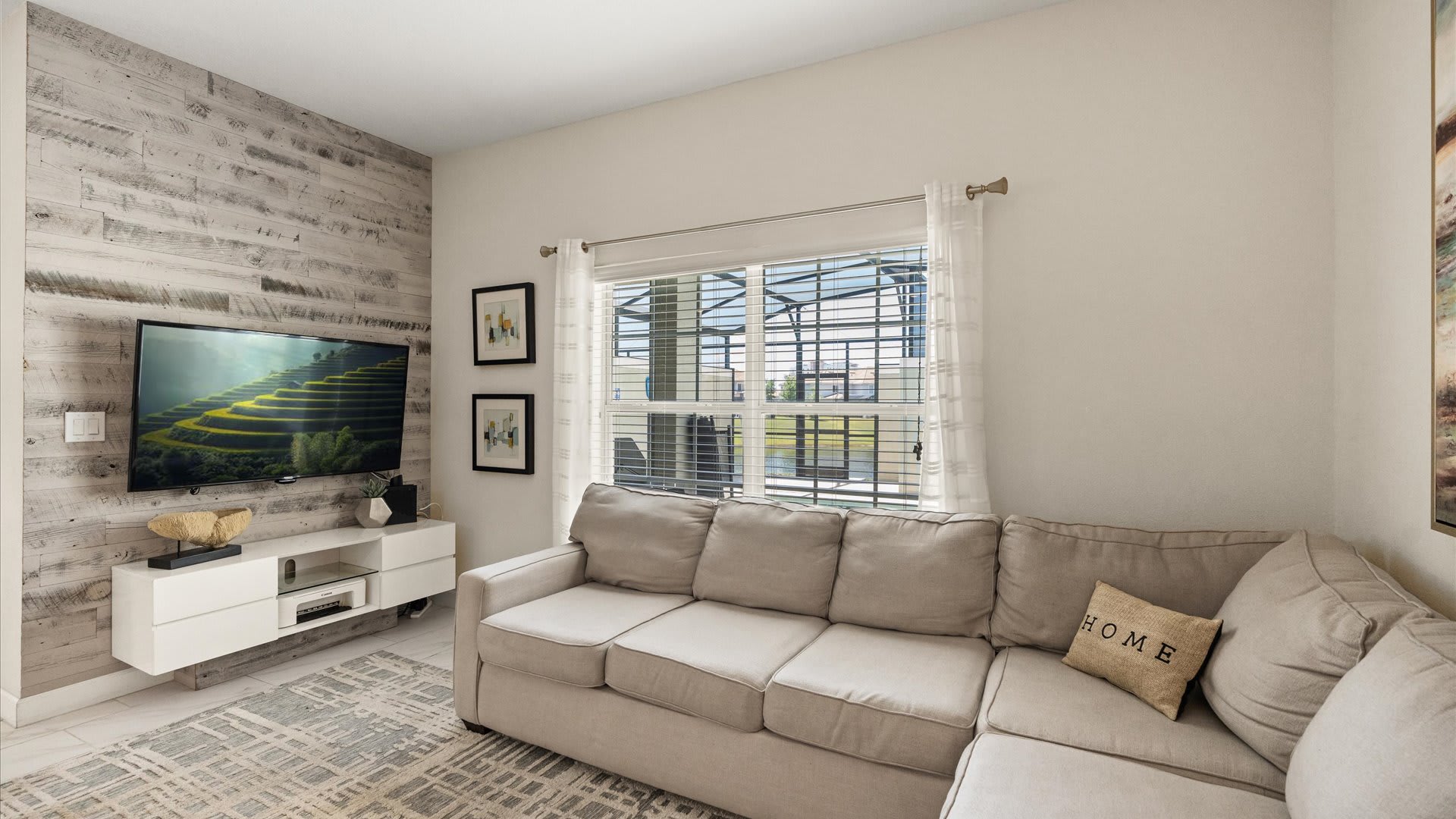 Group-layout Living Room with Smart TV