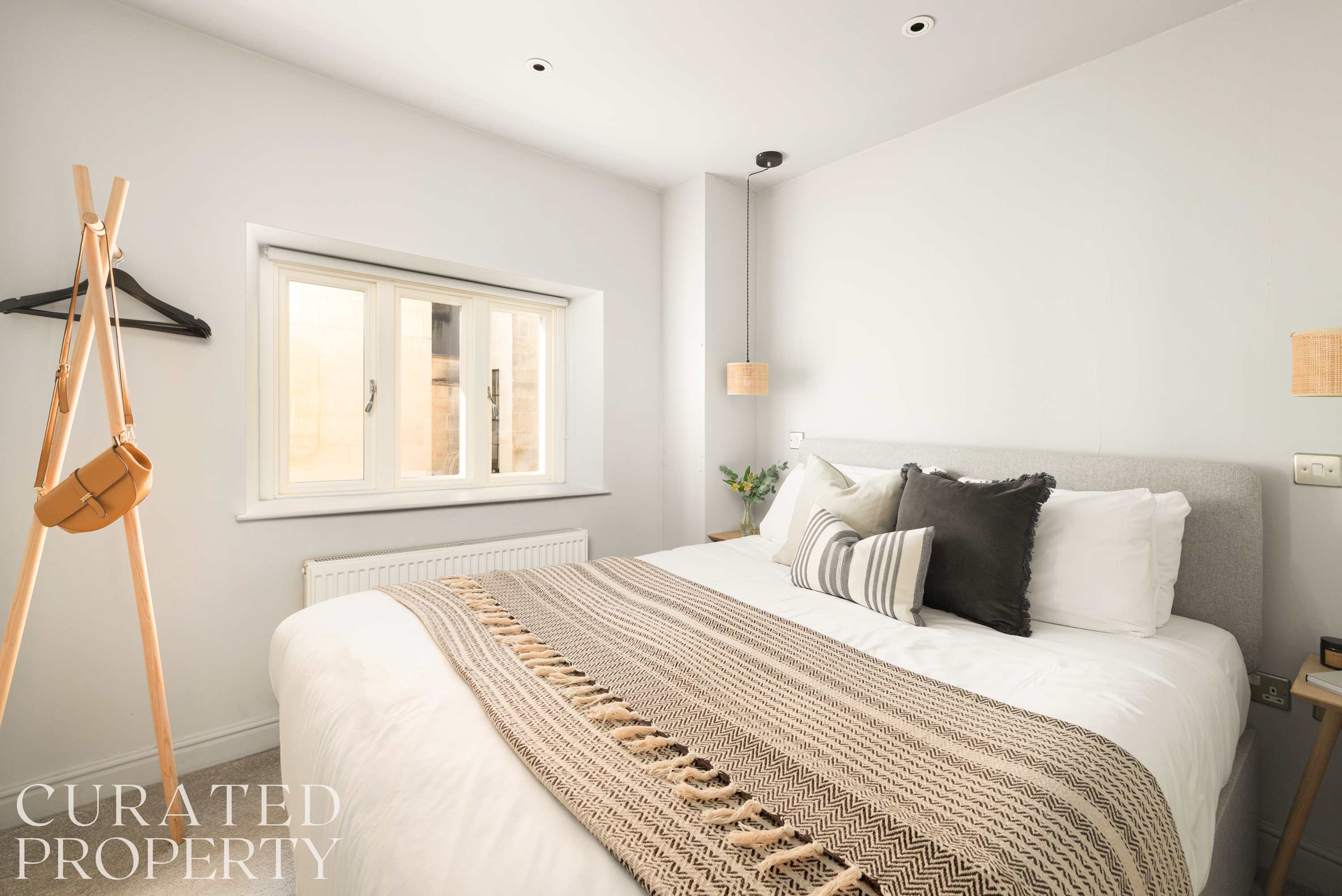 King Suite for 4 · Courtyard Views in Bath in Bilbury Lane BA1 1QZ - Property image 2 - VivreStays