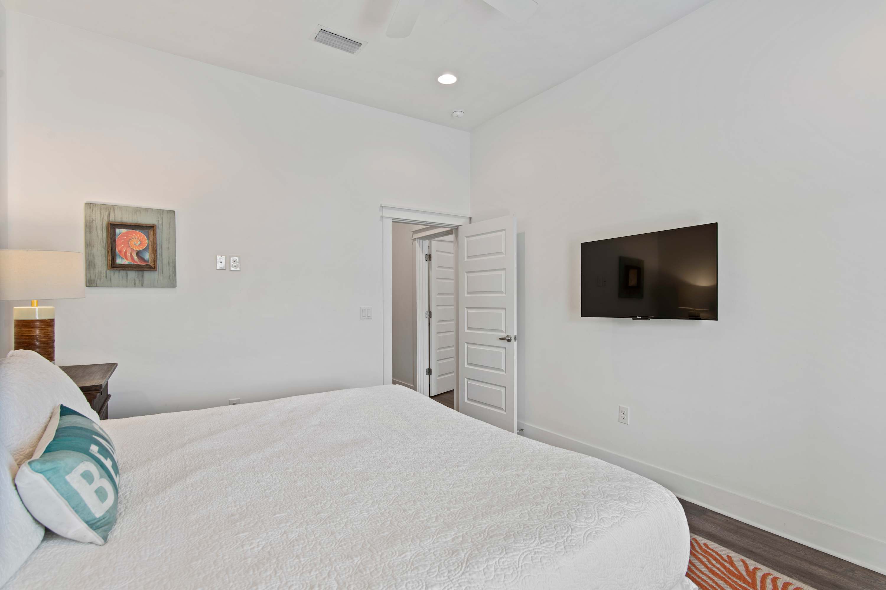 Beach Views, Huge Pool, Game Room | Sea Splash