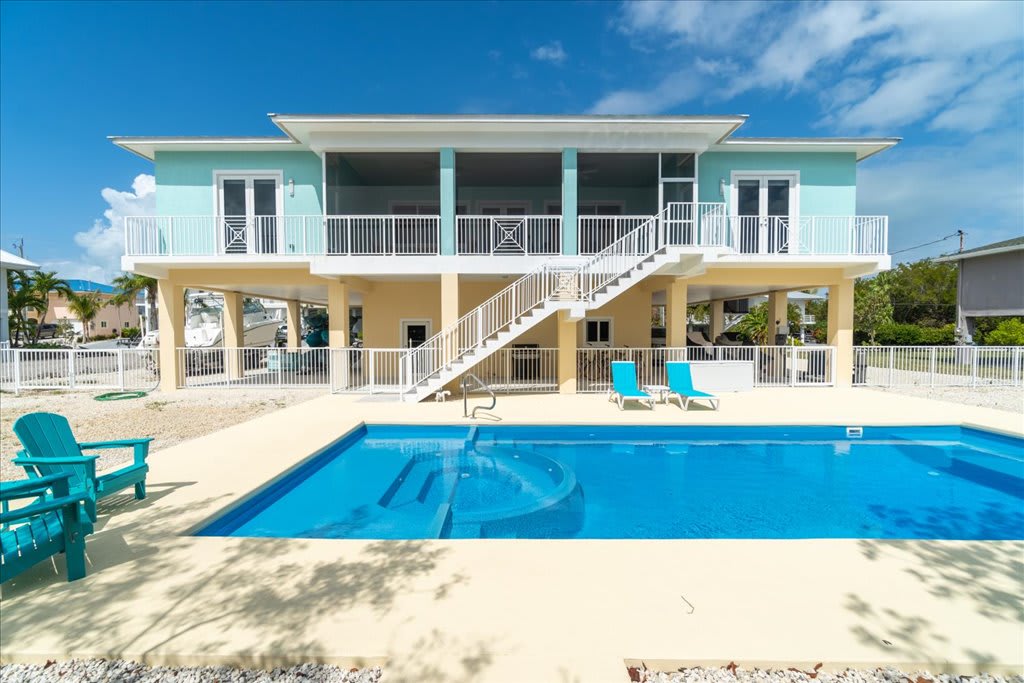 Coco4Fun New Luxury Canal Front with Pool/Spa/Dock — Marathon, FL — vacation rental