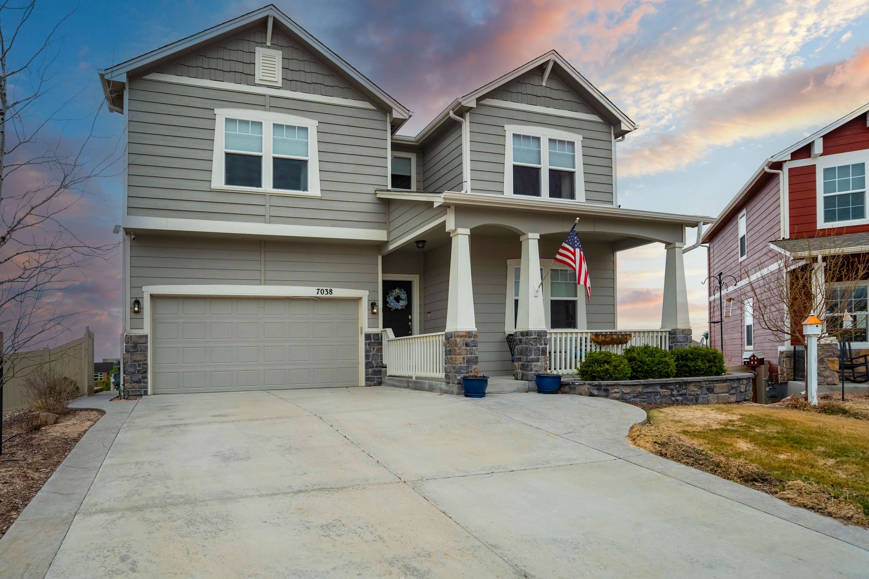 Clear View! Scenic Retreat w Work-Friendly Spaces β Colorado Springs, CO β vacation rental