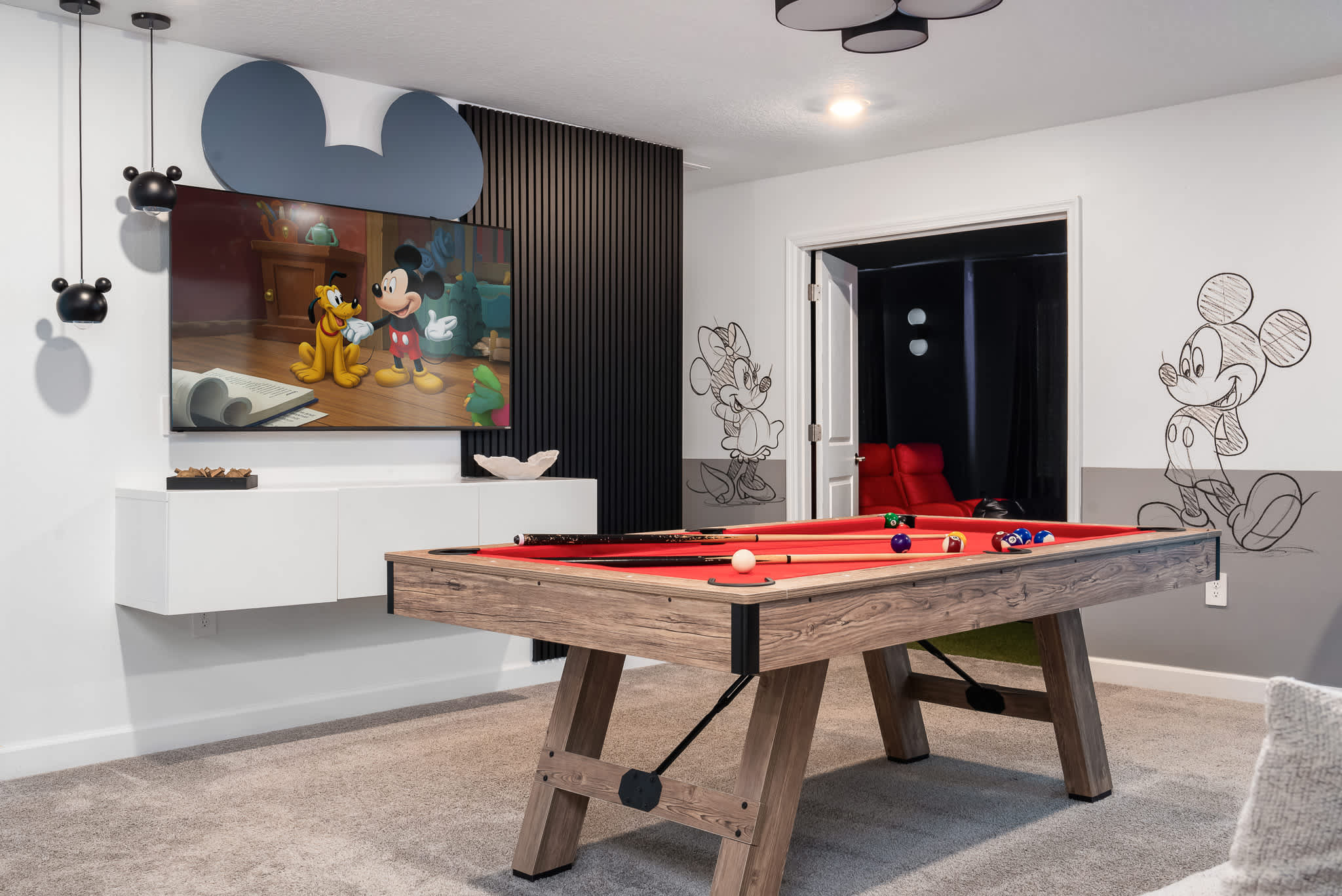 Luxury 9BR Gem Heated Pool Theater Theme Rooms | Photo 17