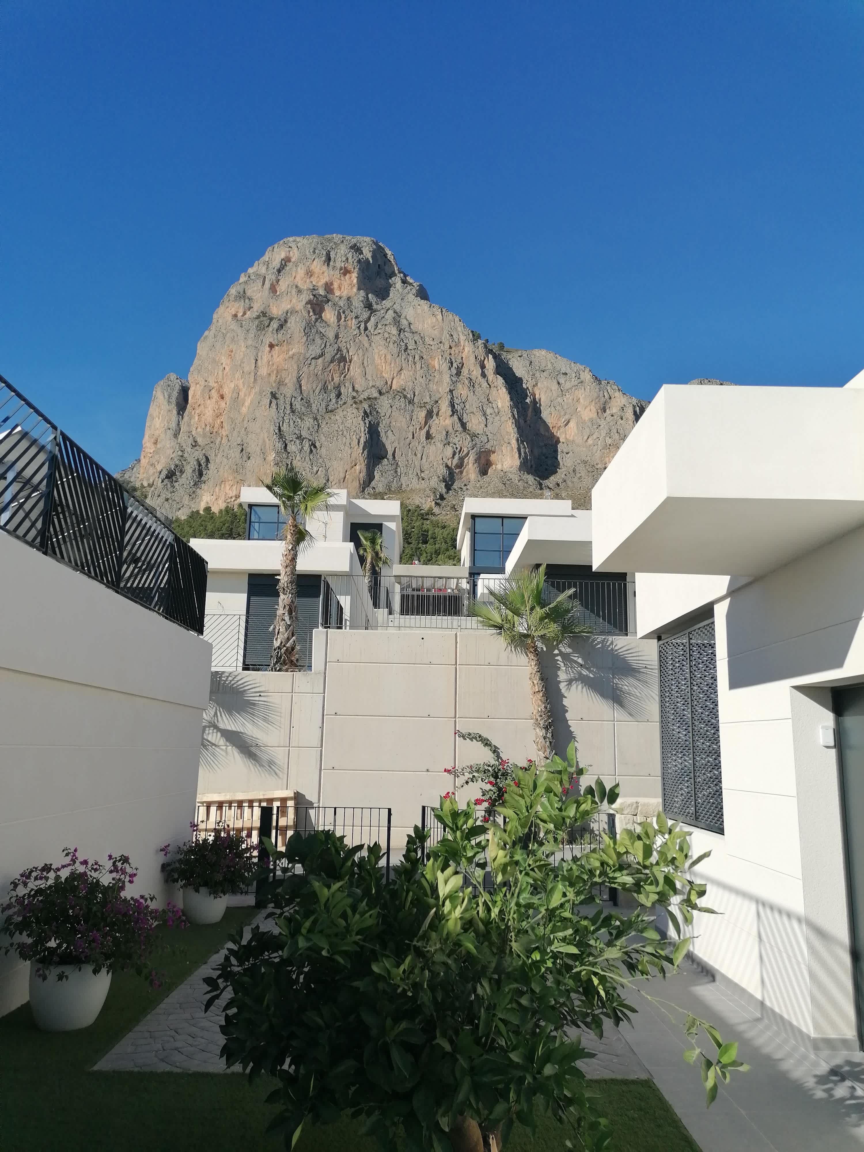 Avinguda Balcon de Ponoig 43, 03520 Polop, Spain