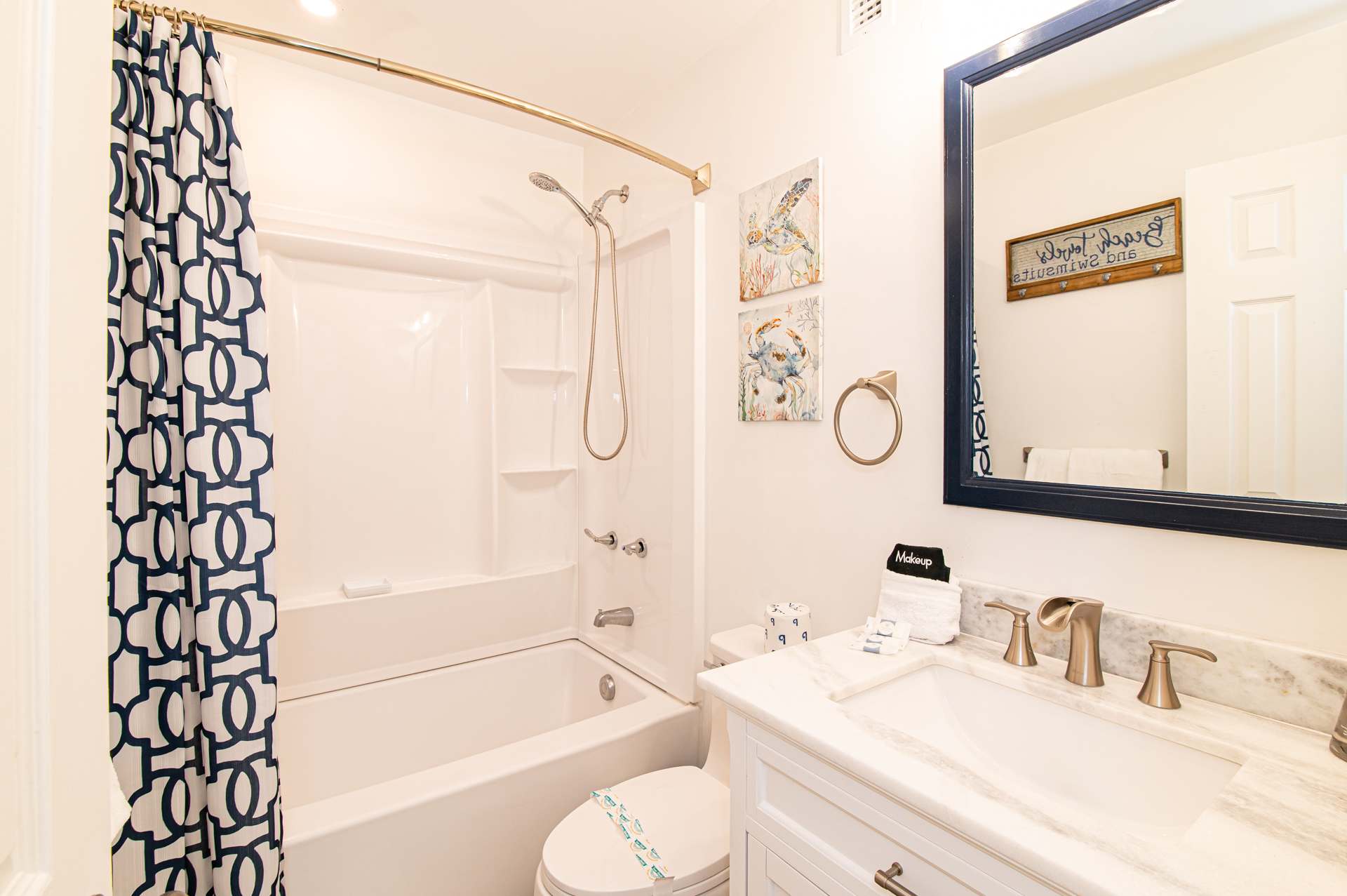 Pet and Motorcycle Friendly Ground Floor Gem