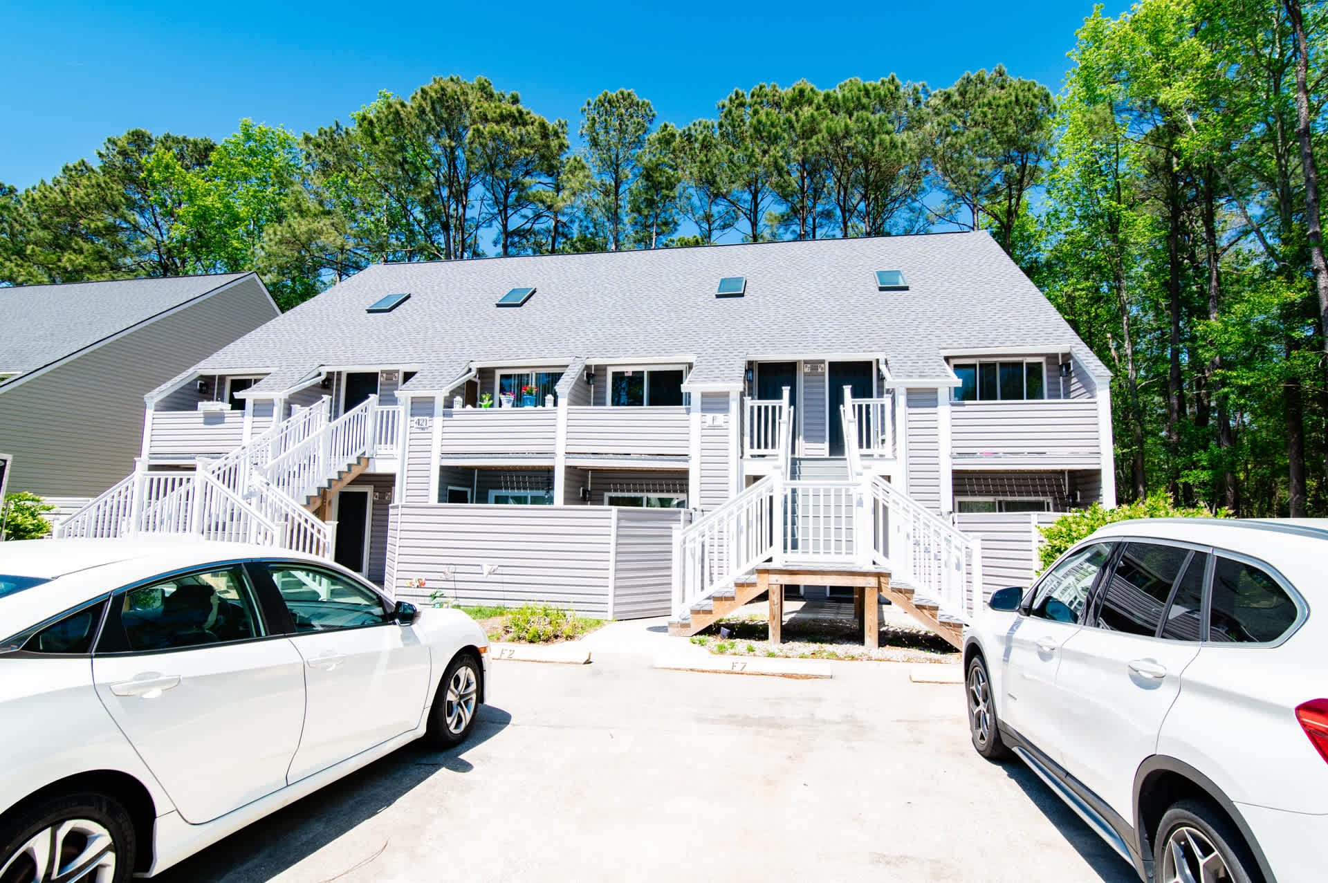 Pet and Motorcycle Friendly Ground Floor Gem