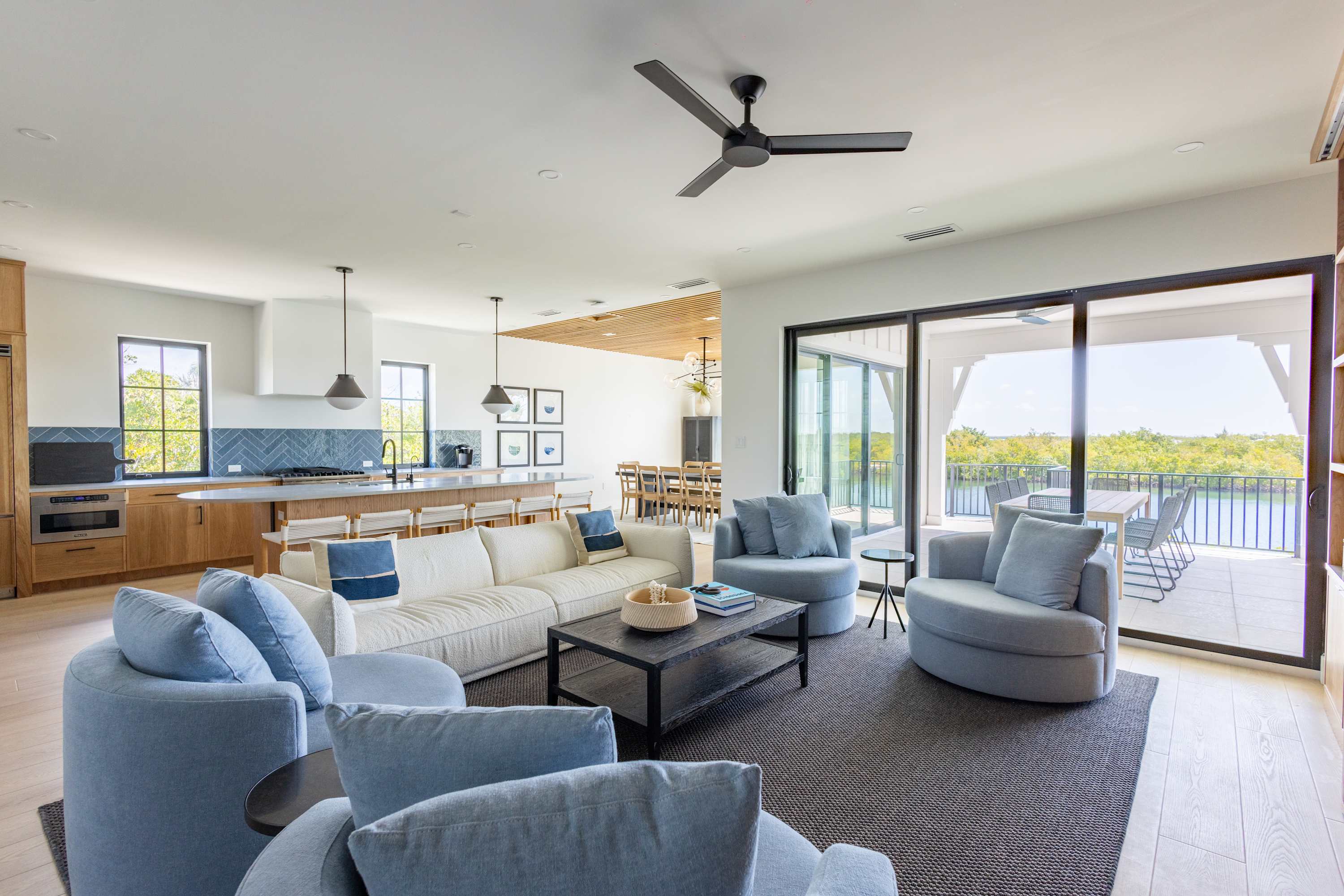 The Starboard House at Solaire Lunara Bay 6