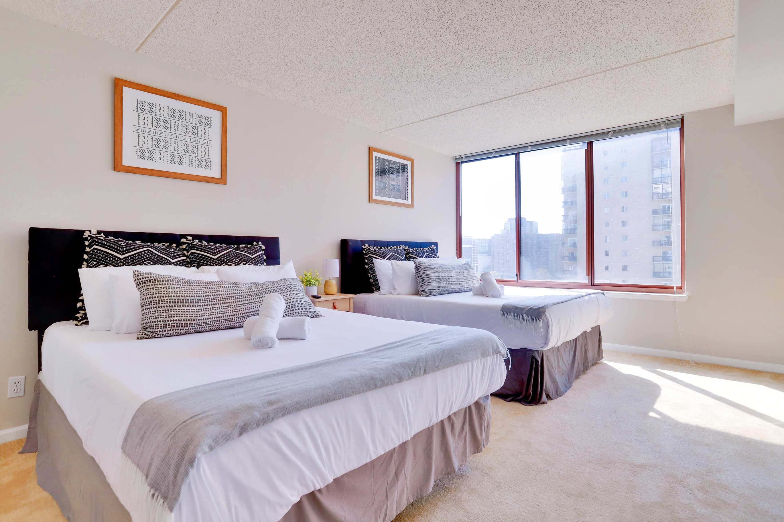 Prime Arlington Location | Easy Metro Access