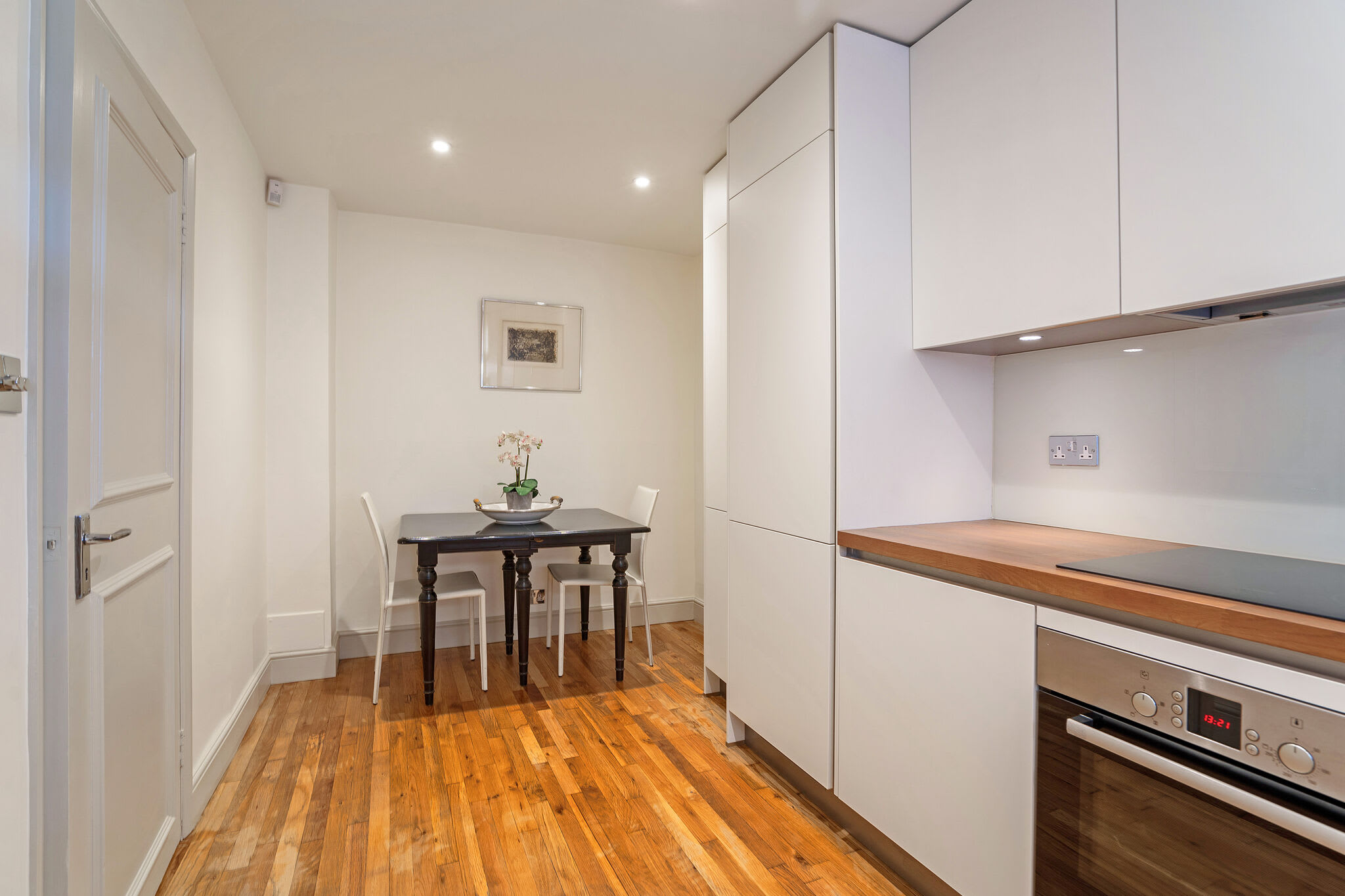 3 Bedroom Mews House - Marble Arch in 1A Frederick Close W2 2HD - Property image 29 - VivreStays