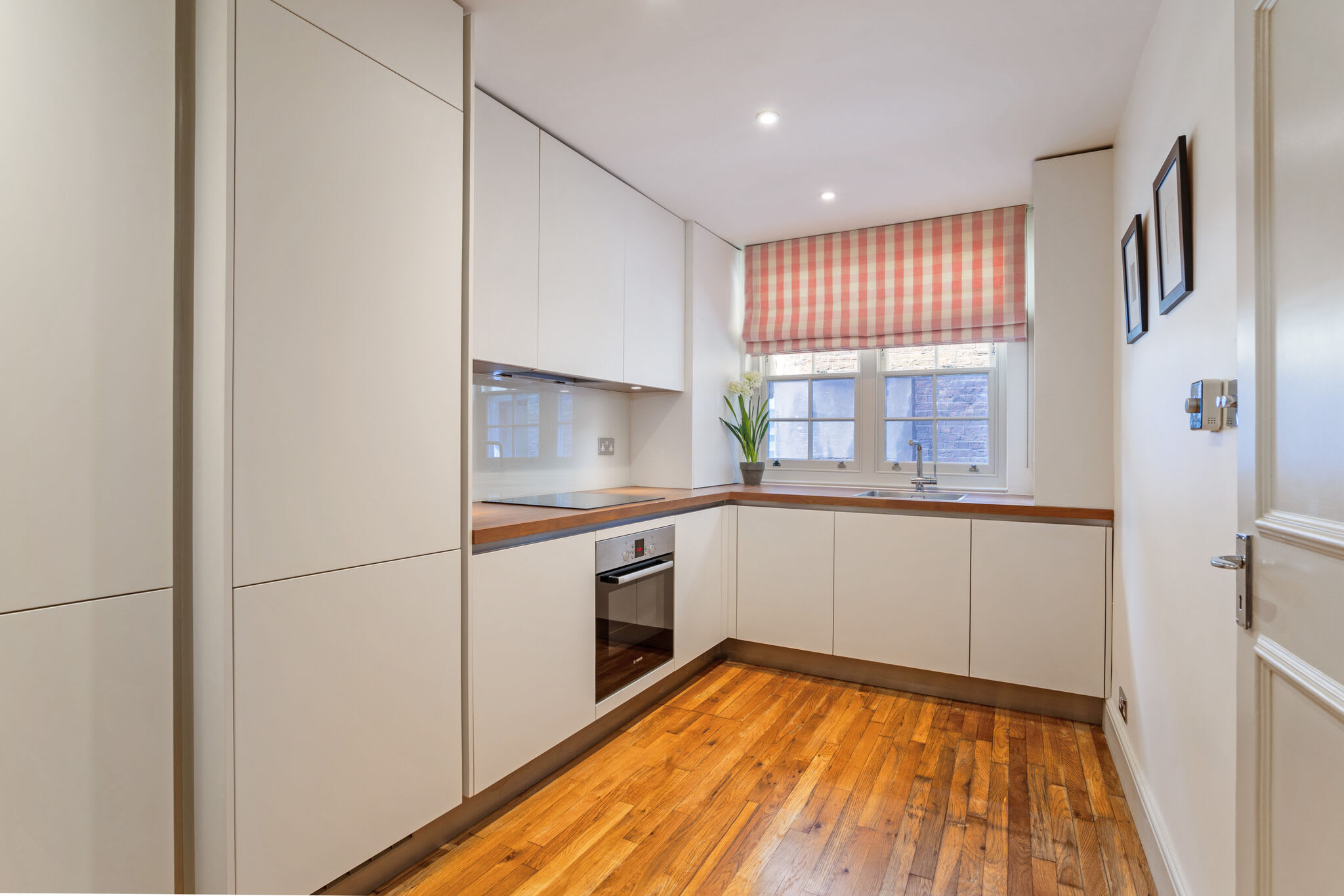 3 Bedroom Mews House - Marble Arch in 1A Frederick Close W2 2HD - Property image 30 - VivreStays