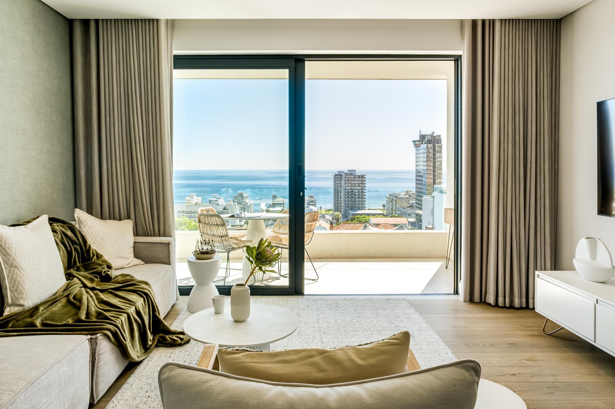 Alluring 2bed Apt w Sea Mountain Views Marlo Vale 8