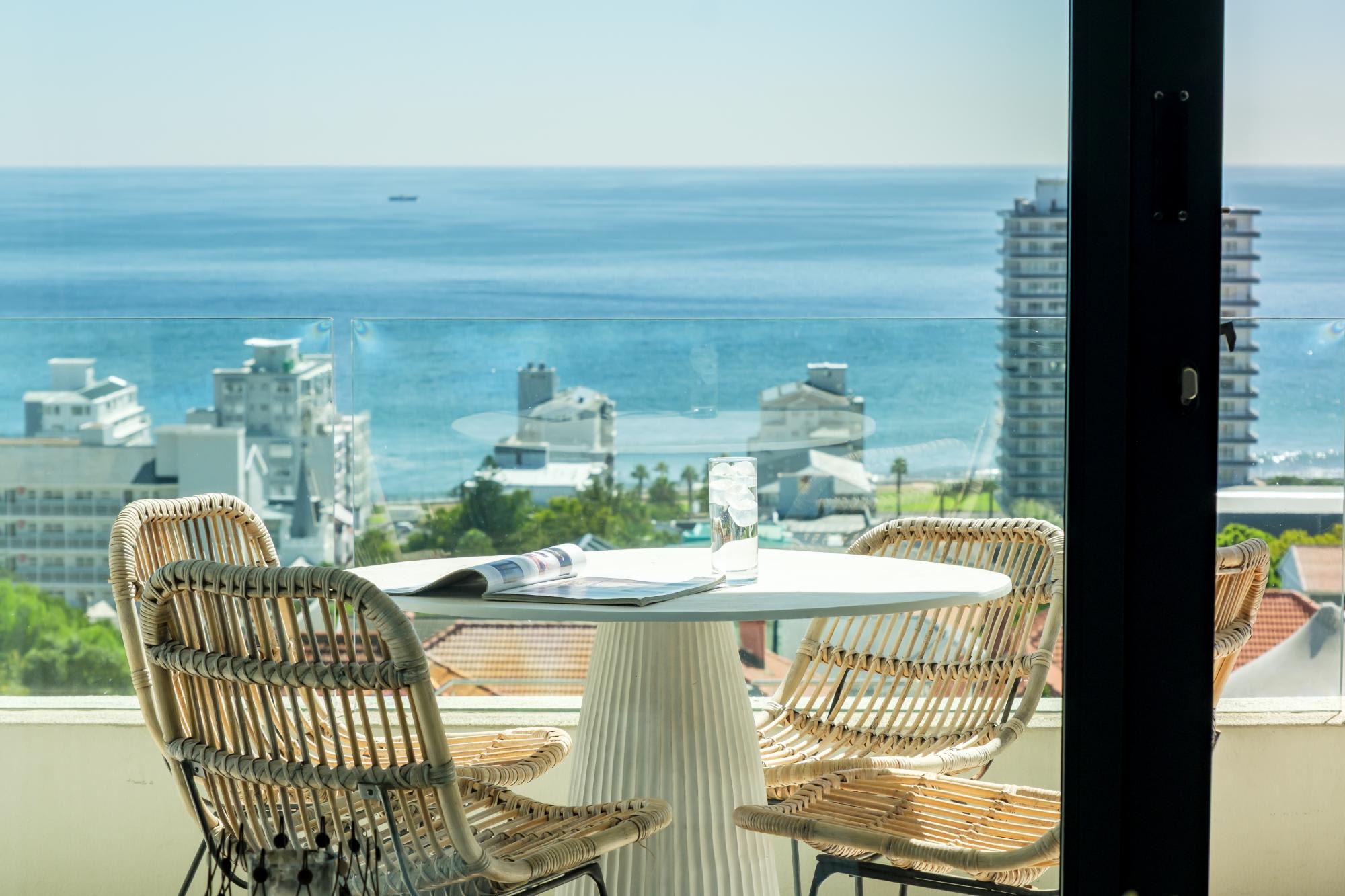 Alluring 2bed Apt w Sea Mountain Views Marlo Vale 5