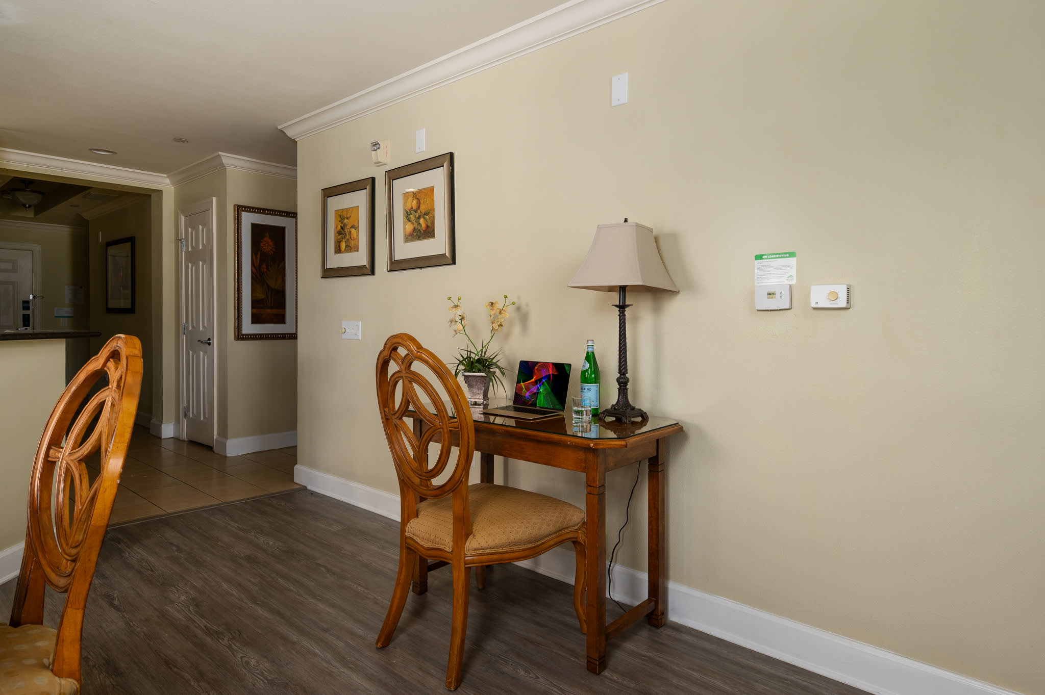 Golf Course, Pool, Covered Patio! 6MI to Disney