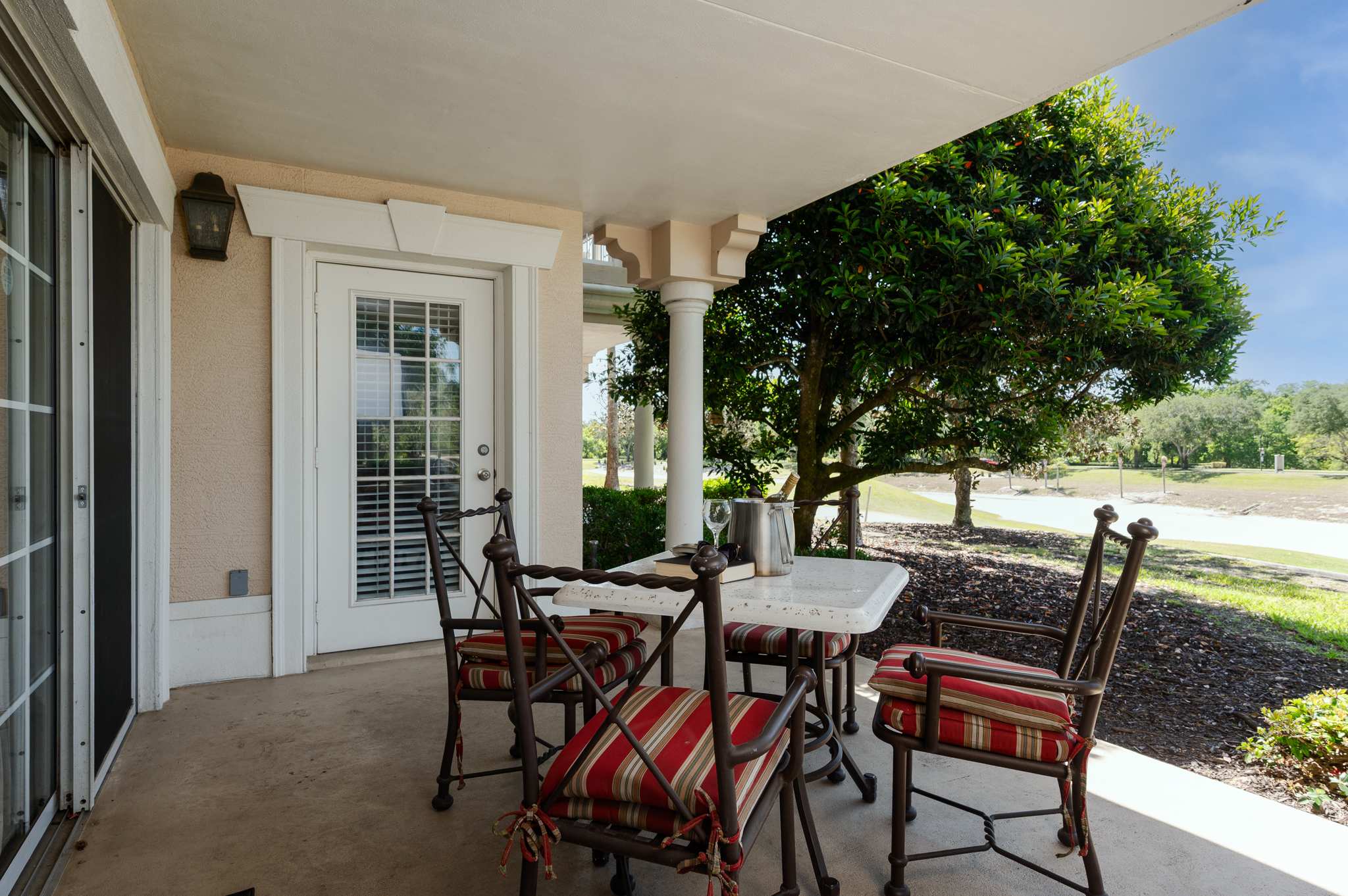 Golf Course, Pool, Covered Patio! 6MI to Disney