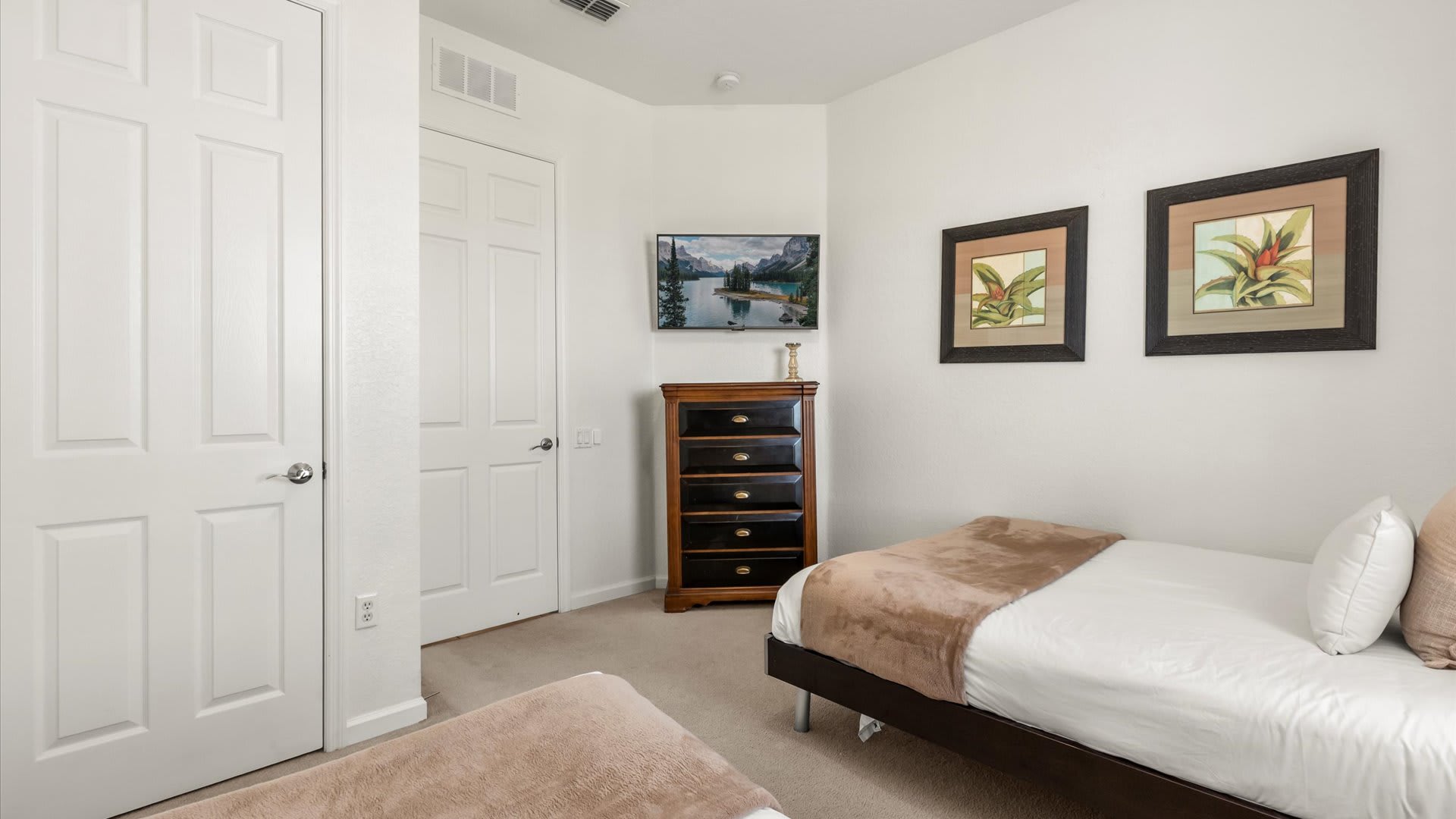 Rejuvenating Twin Bedroom with Smart TV