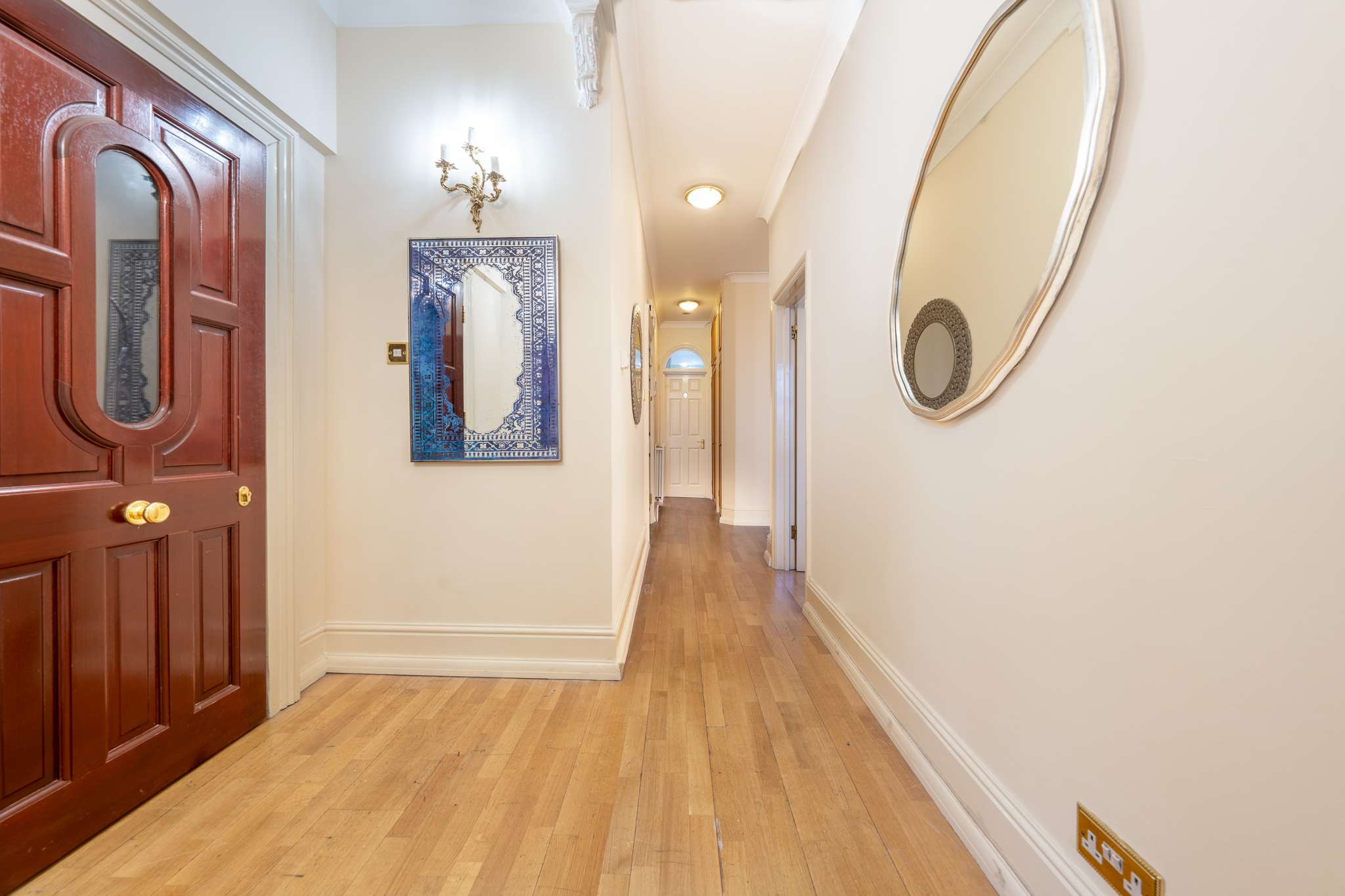 2B Apartment next to Natural History Museum in Cromwell Road SW7 2ED - Property image 16 - VivreStays