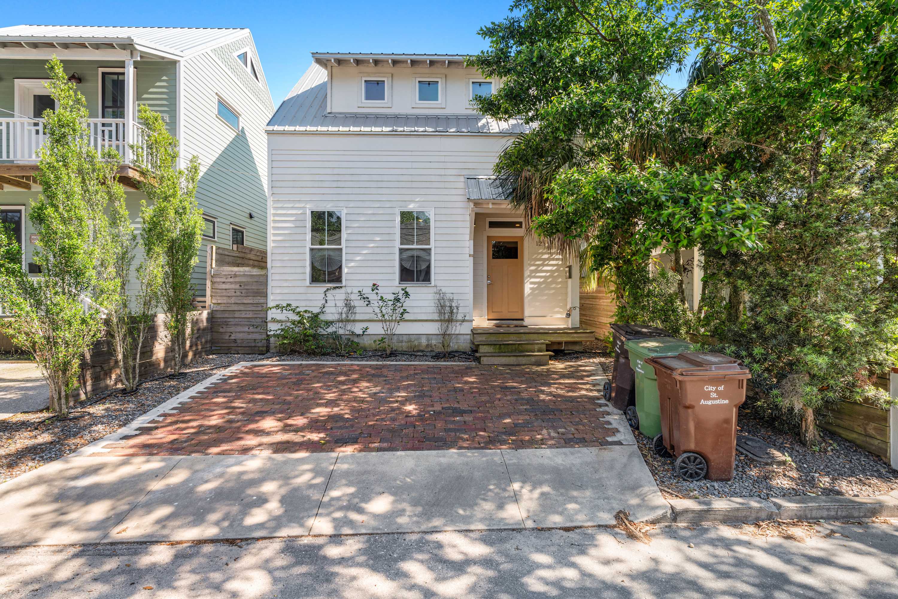 Lincolnville Haven l Walk to DNTN l Dog Friendly — St. Augustine, FL — vacation rental