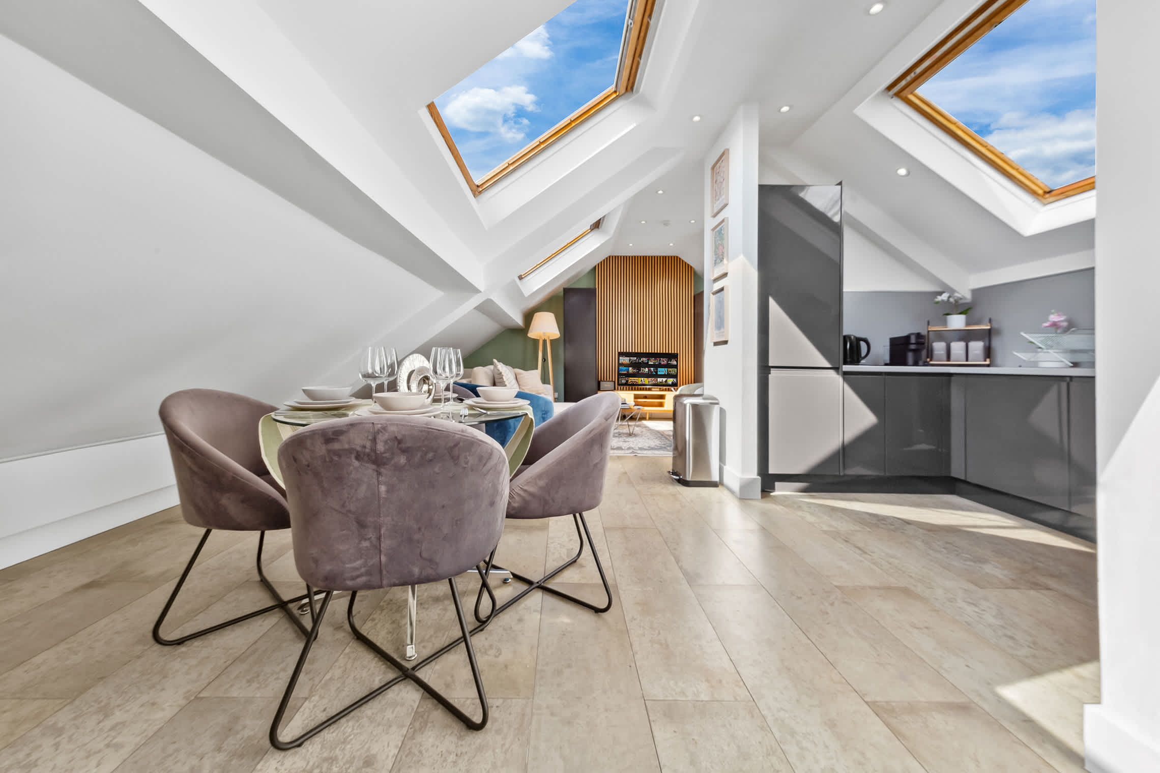 Luxe Farringdon Apartments By Stay Smart in Great Sutton Street 46-47 EC1V 0DE - Property image 7 - VivreStays