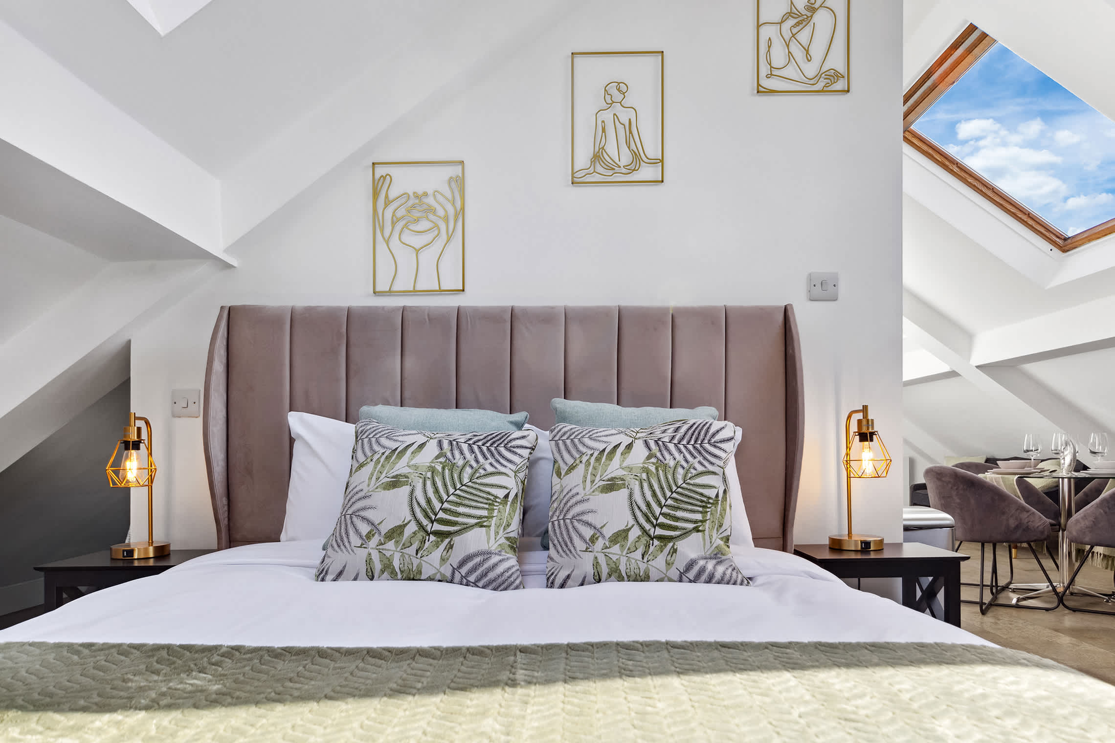 Luxe Farringdon Apartments By Stay Smart in Great Sutton Street 46-47 EC1V 0DE - Property image 37 - VivreStays