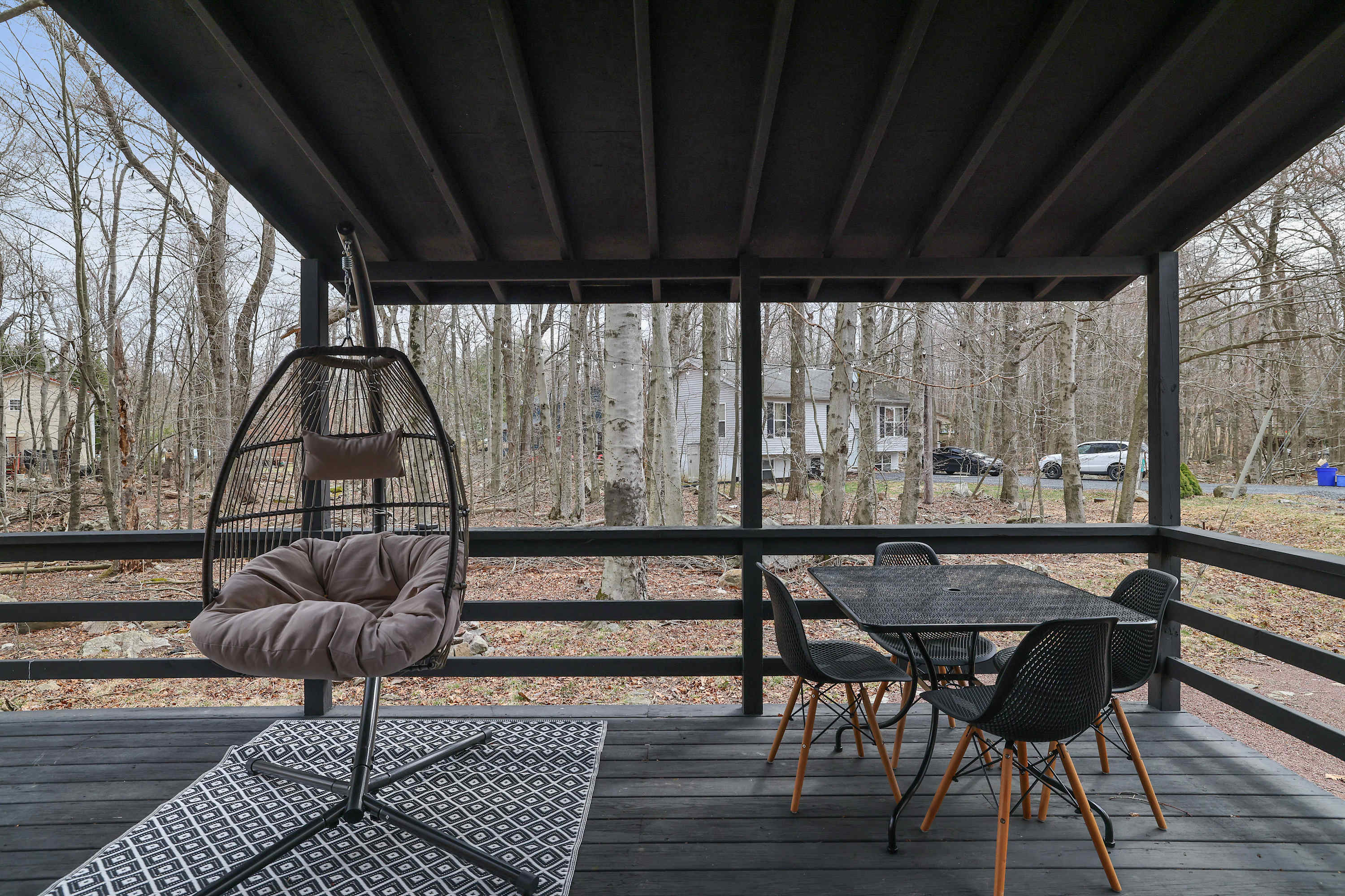 3BR Home w/ Outdoor Fun~Lake~Fire Pit~Games~Grill 2