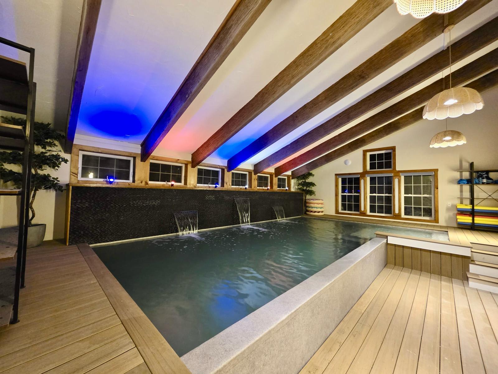 My Abode: Heated Pool – Hot Tub- Tennis- & More