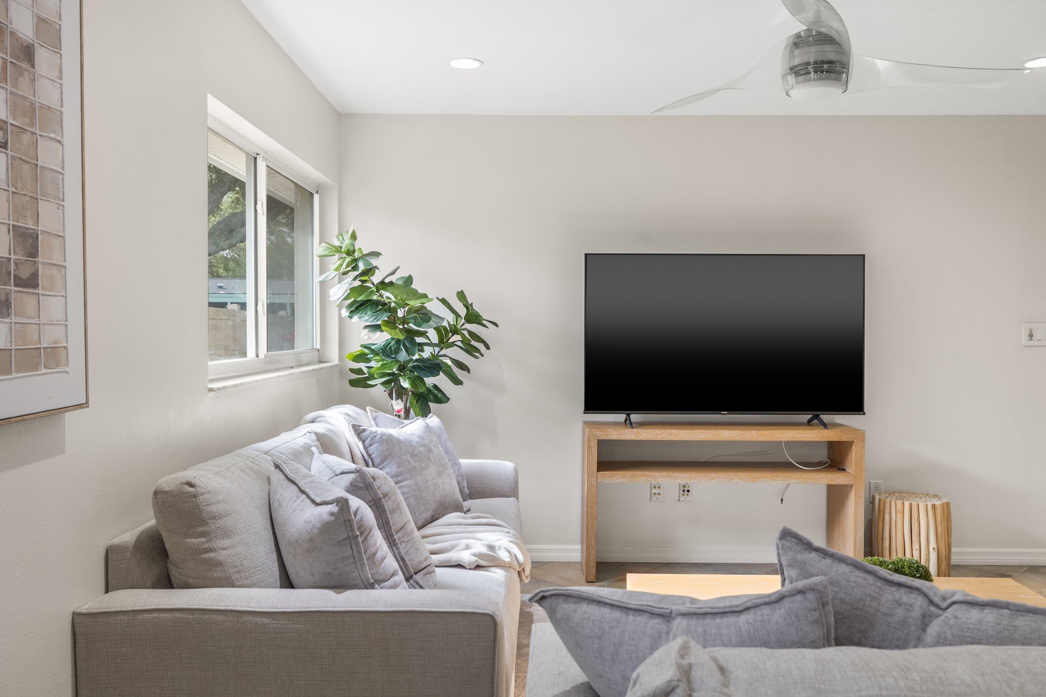 Heated Pool Home | Pet-Friendly | Minutes to Beach - Foto 16