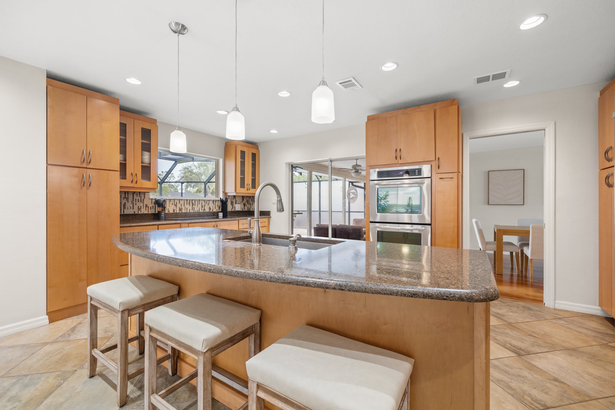 Heated Pool Home | Pet-Friendly | Minutes to Beach - Foto 27