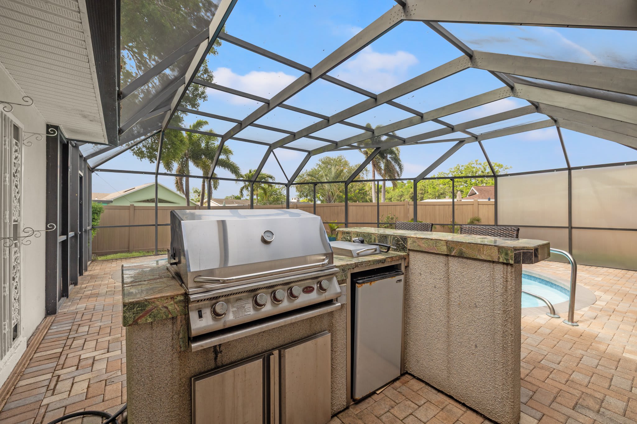 Heated Pool Home | Pet-Friendly | Minutes to Beach - Foto 26