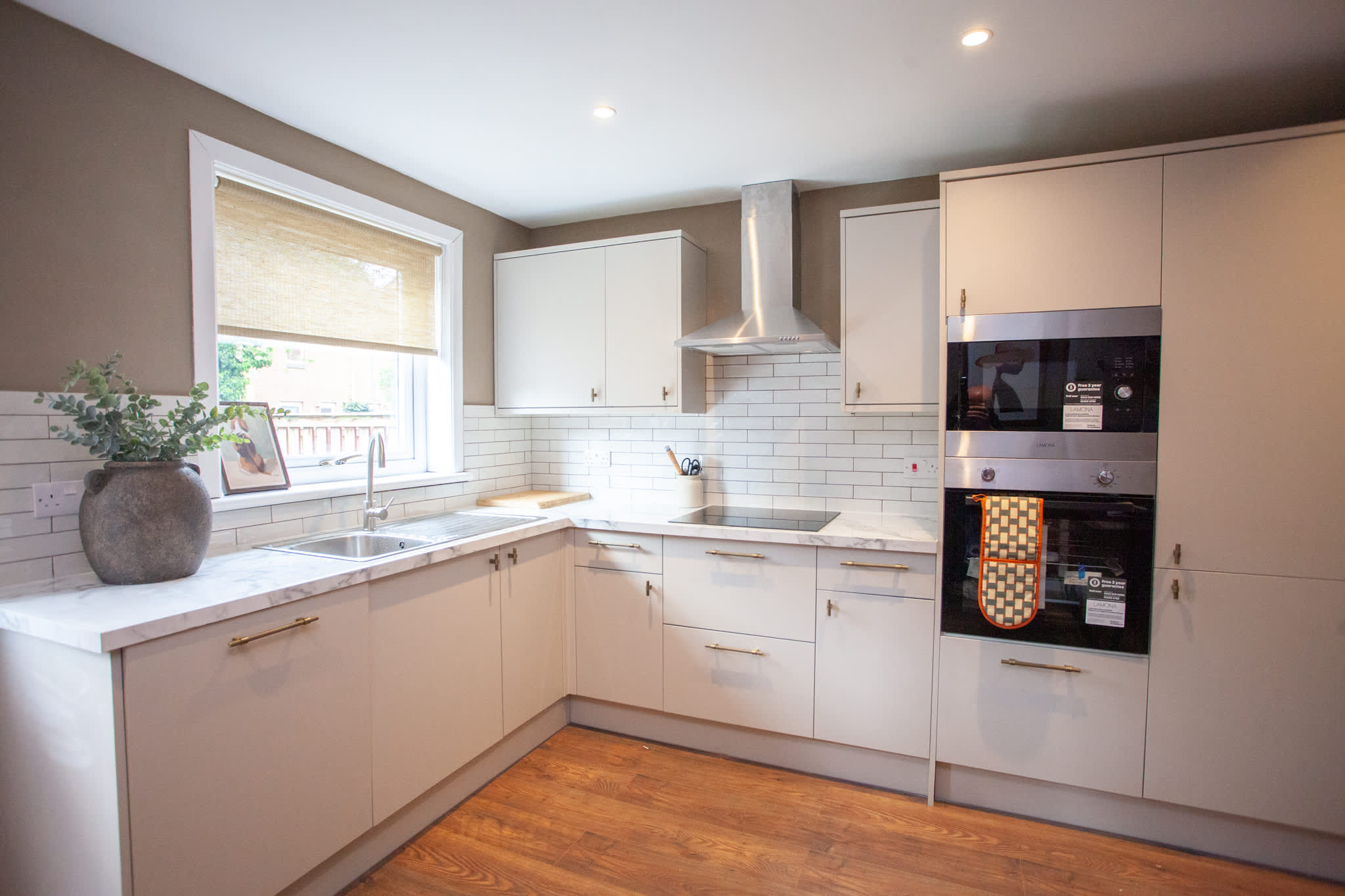 Newly Renovated House in Popular Location in Merryland Place 51 G51 2NA - Property image 22 - VivreStays