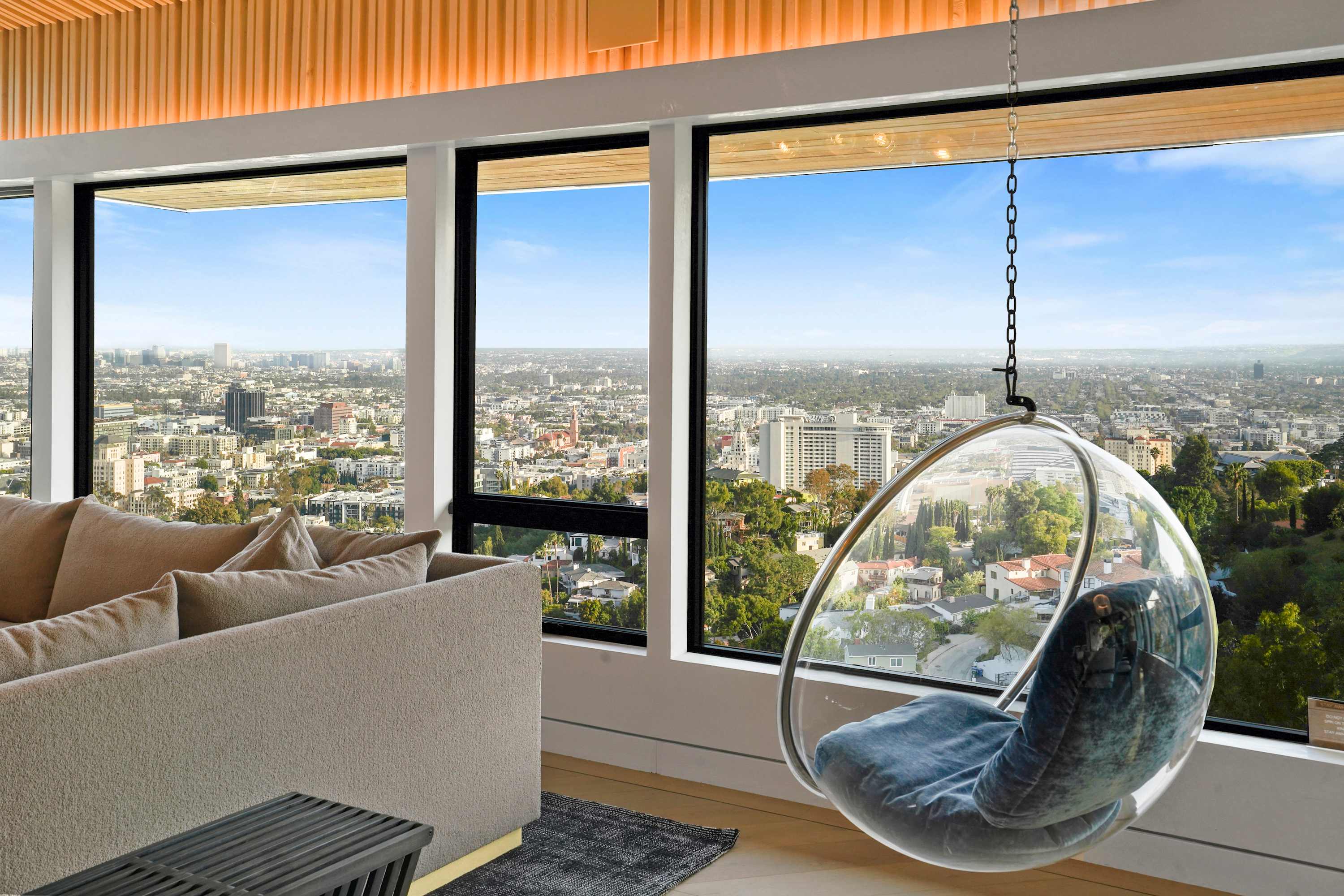 White Lotus by Stay Awhile Villas — Los Angeles, CA — vacation rental