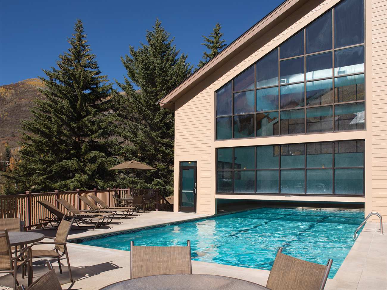 Marriott's StreamSide Douglas One Bedroom Apartment with Resort Access — Vail, CO — vacation rental