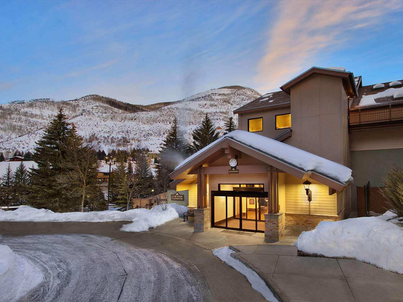 Marriott's StreamSide - Evergreen 2BR Apartment with Resort Access — Vail, CO — vacation rental