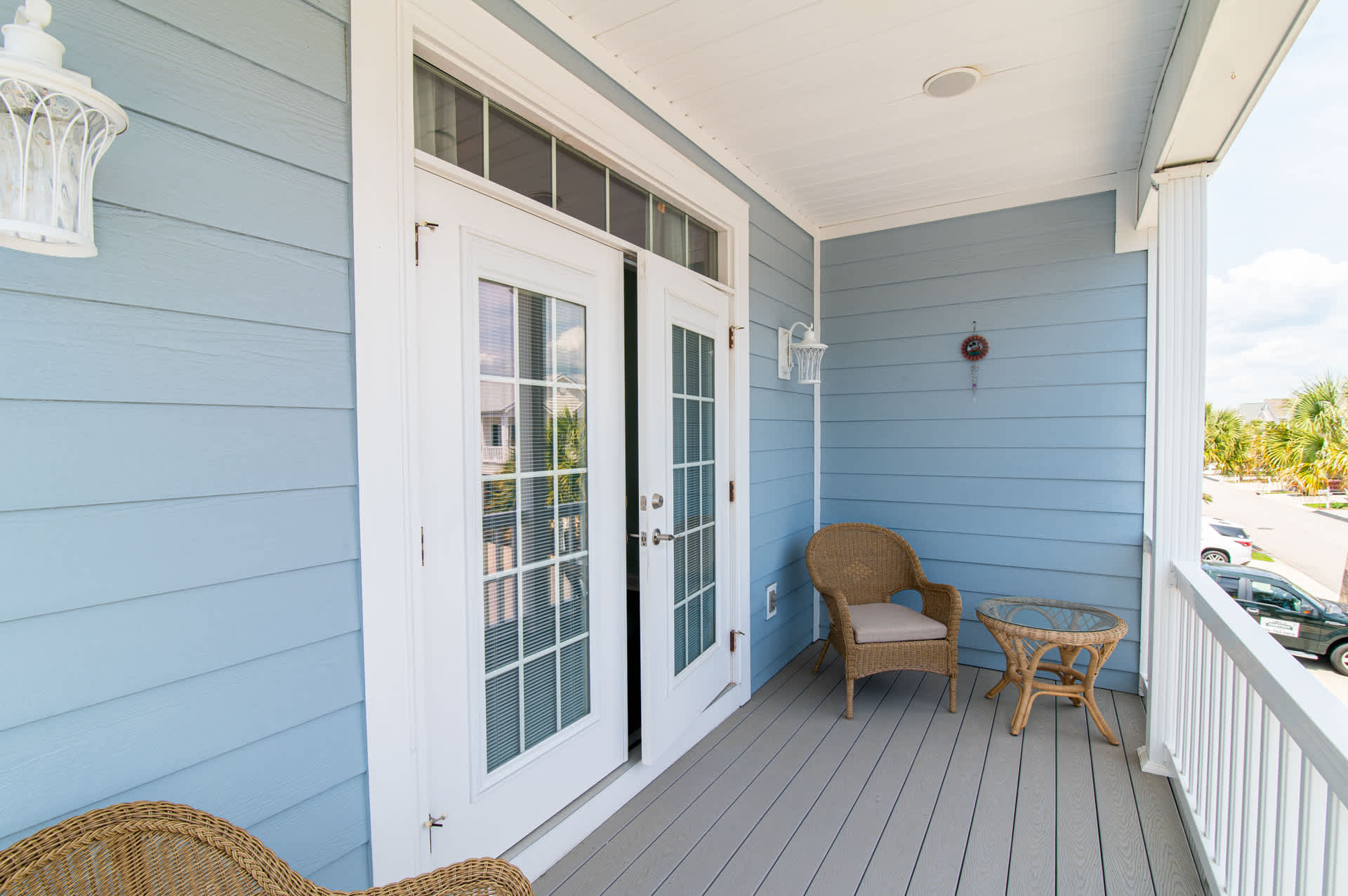 Flamingo Hideaway Pet Friendly w Elevator