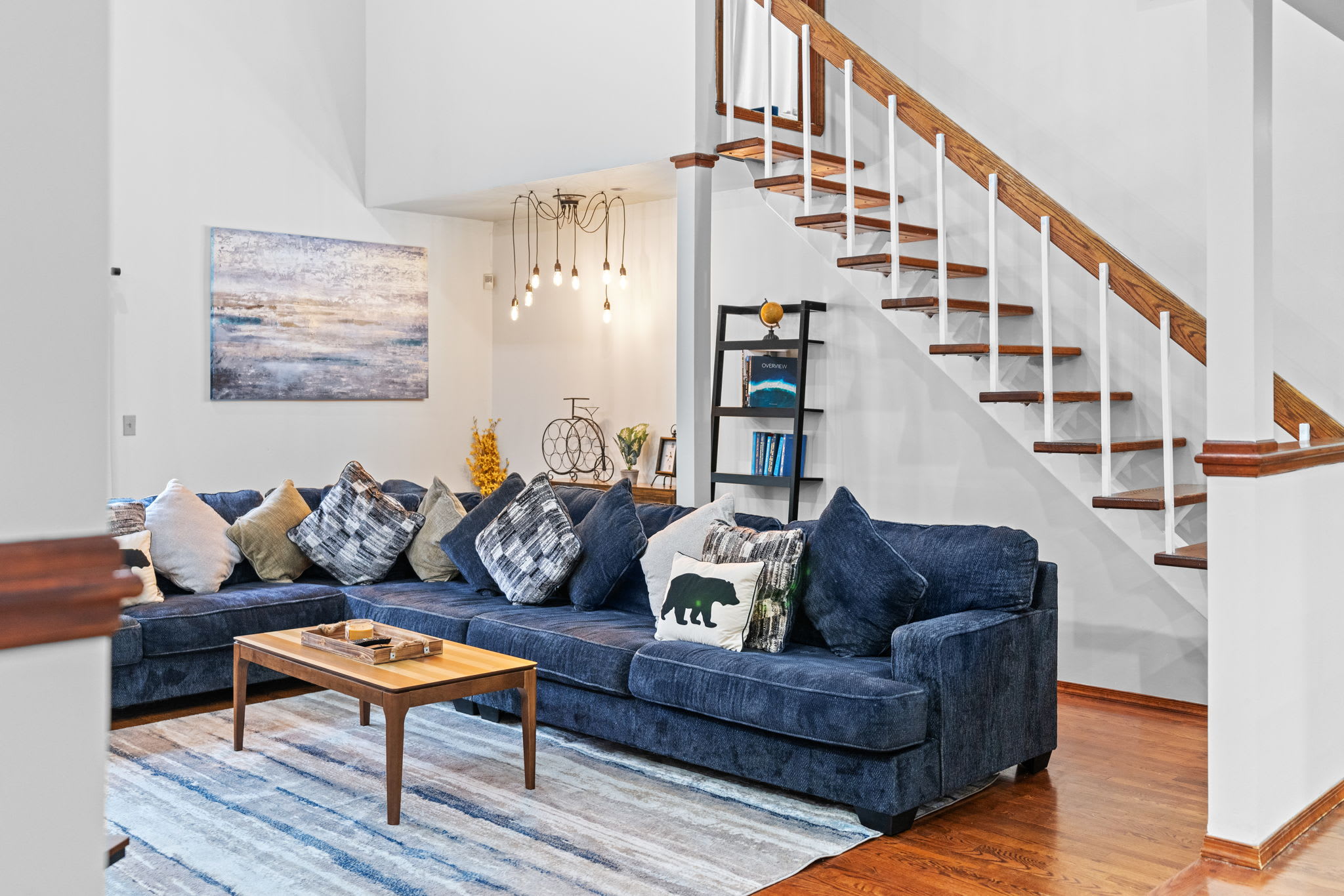 Layered and Inviting
Every inch of this space feels thoughtfully designed with textures, lighting, and flow that instantly feels like home.