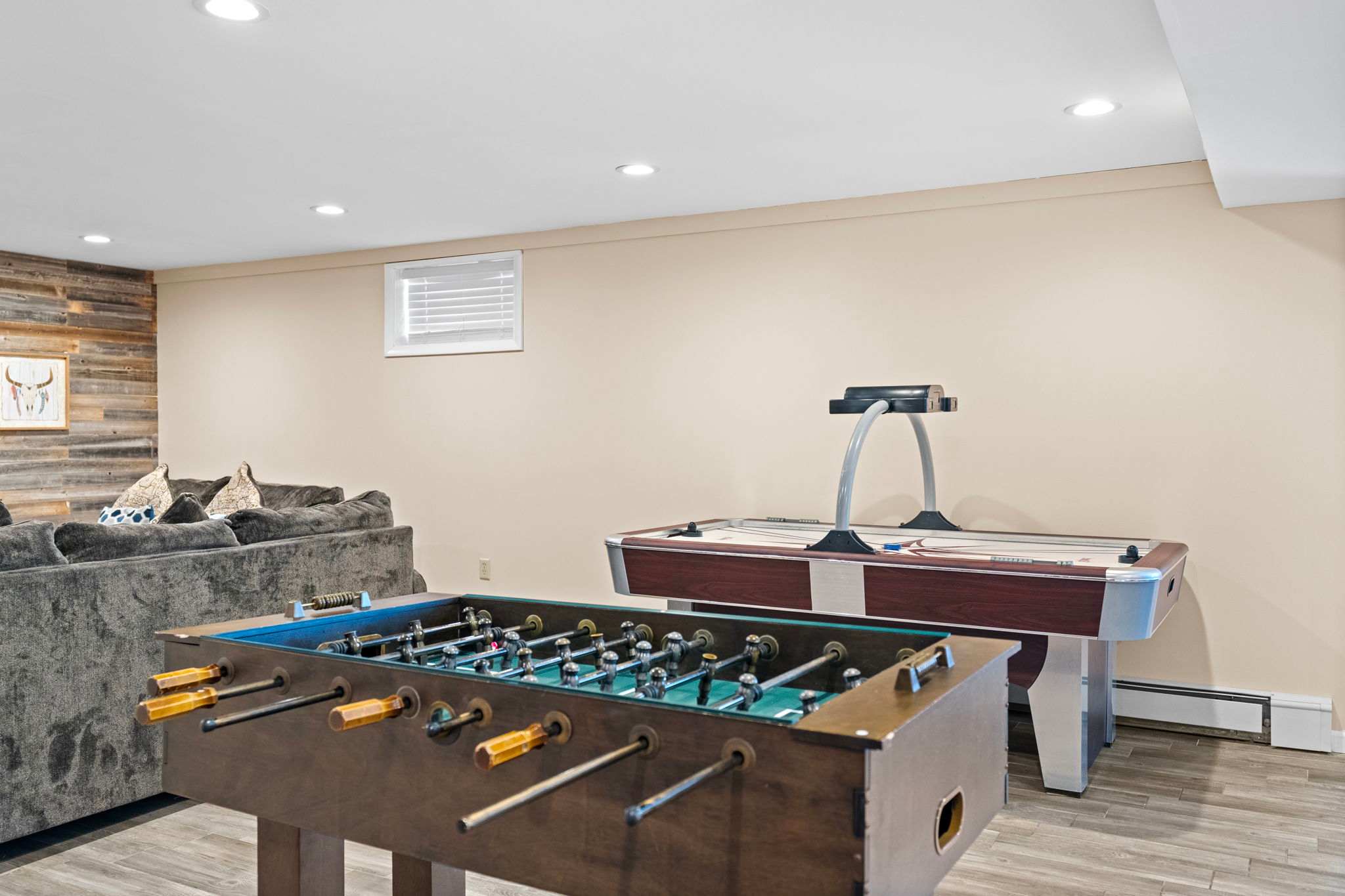 Game Time Ready
Whether it's a casual match or a tournament with the crew, this space brings the fun to you.