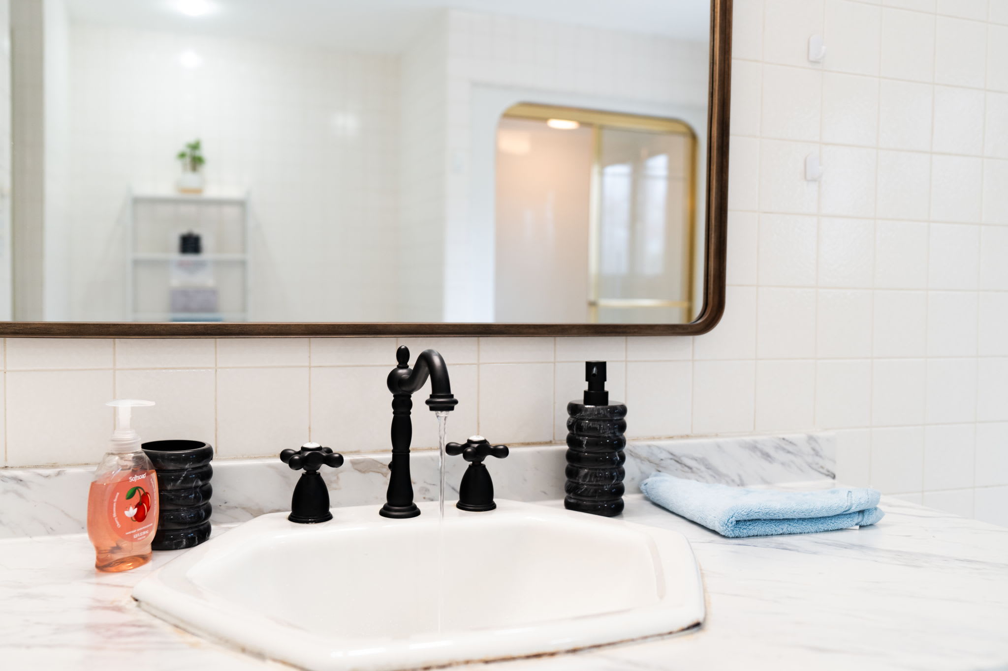 Tidy Touches and Essentials
From hand soap to folded towels, every detail here is designed for a comfortable and well-stocked stay.
